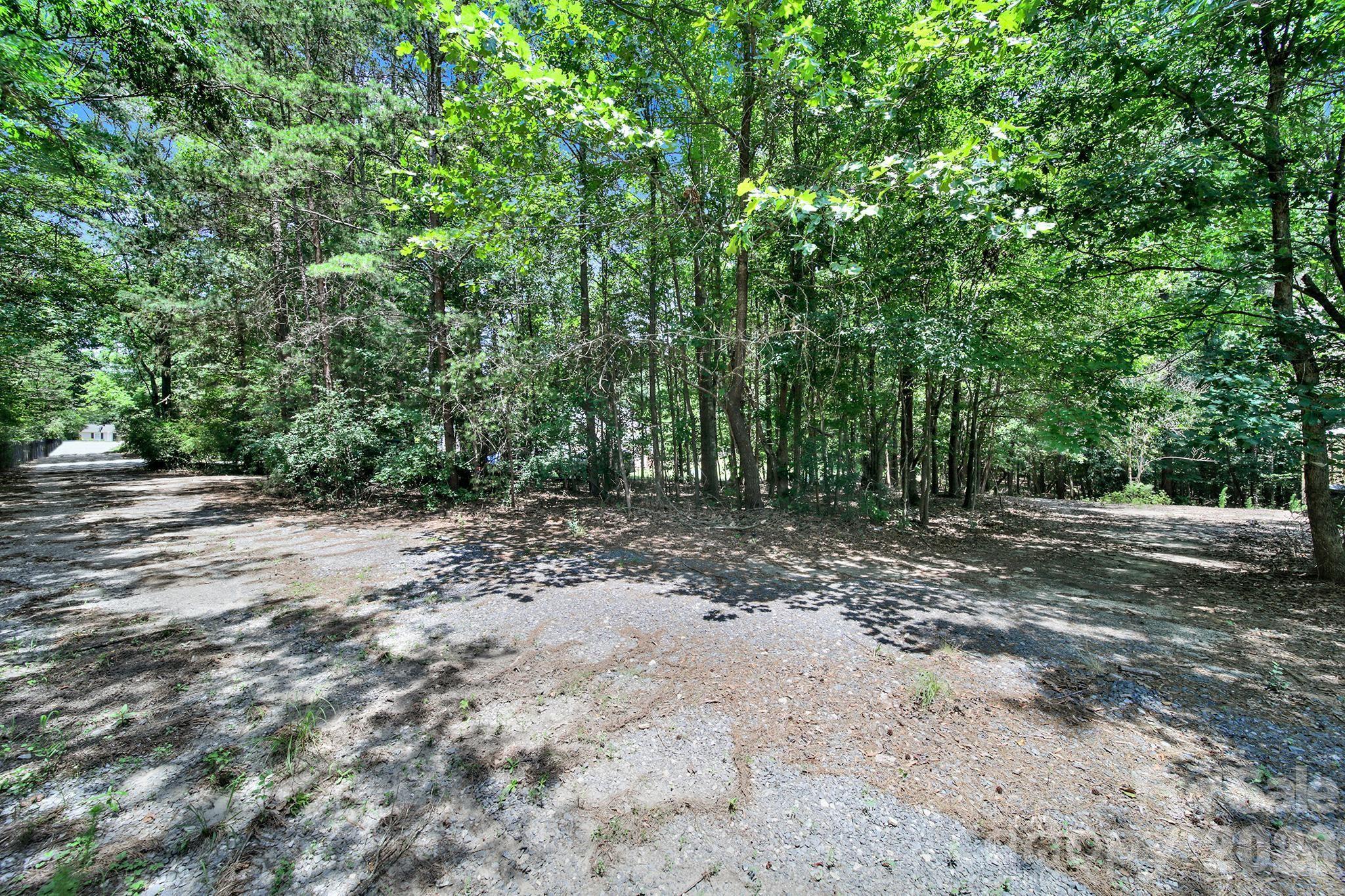 15715 Youngblood Road — Charlotte