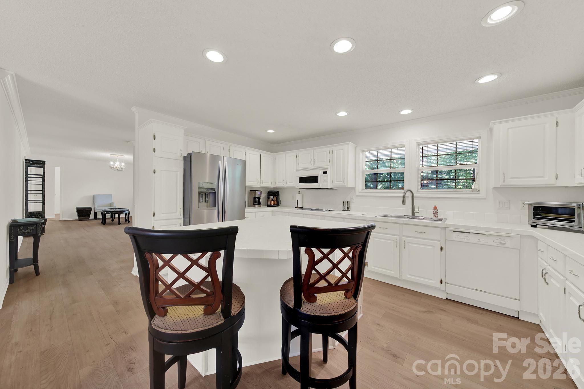 15715 Youngblood Road — Charlotte