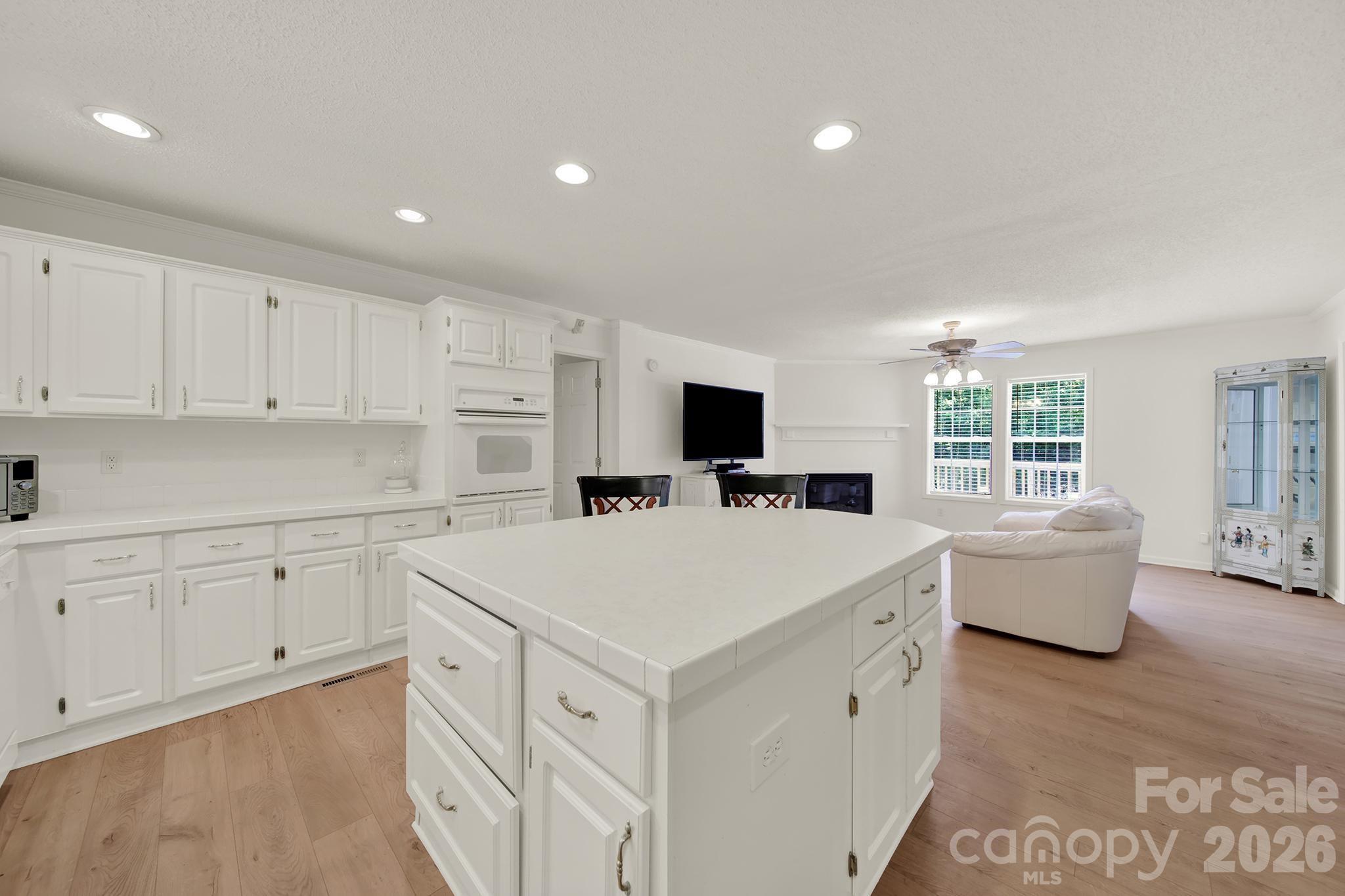 15715 Youngblood Road — Charlotte