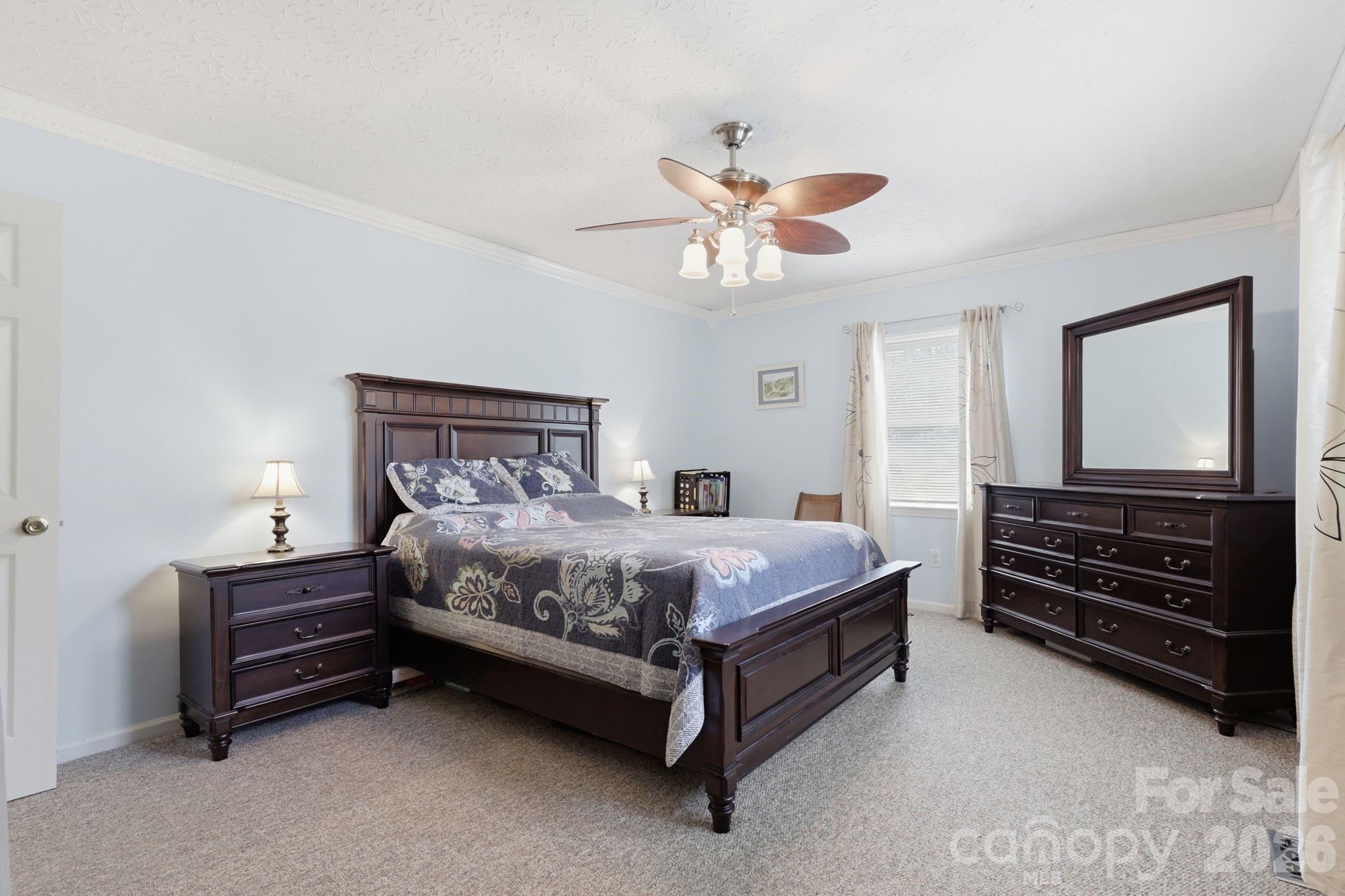 189 Chestnut Grove Road — Statesville