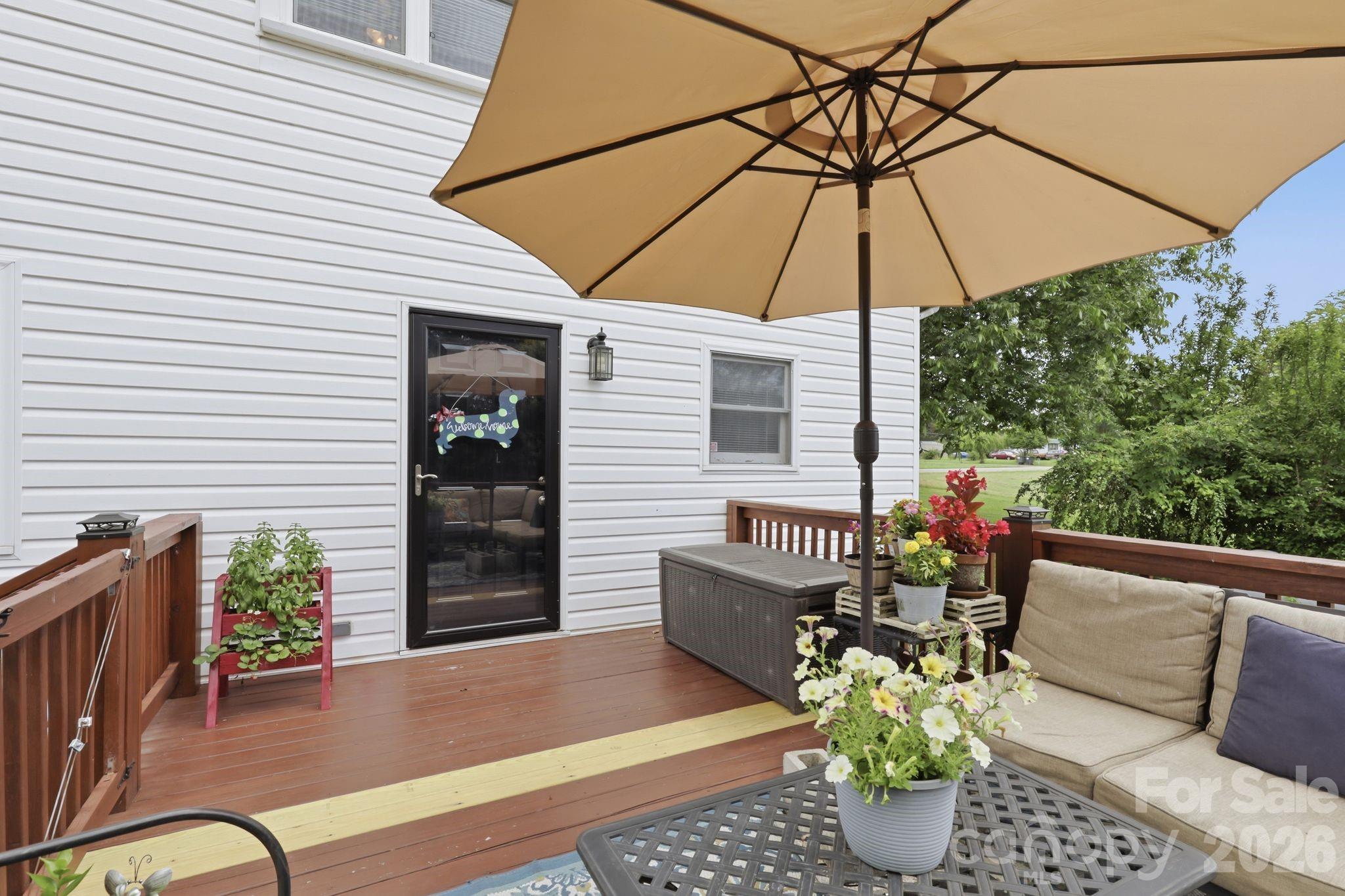 189 Chestnut Grove Road — Statesville