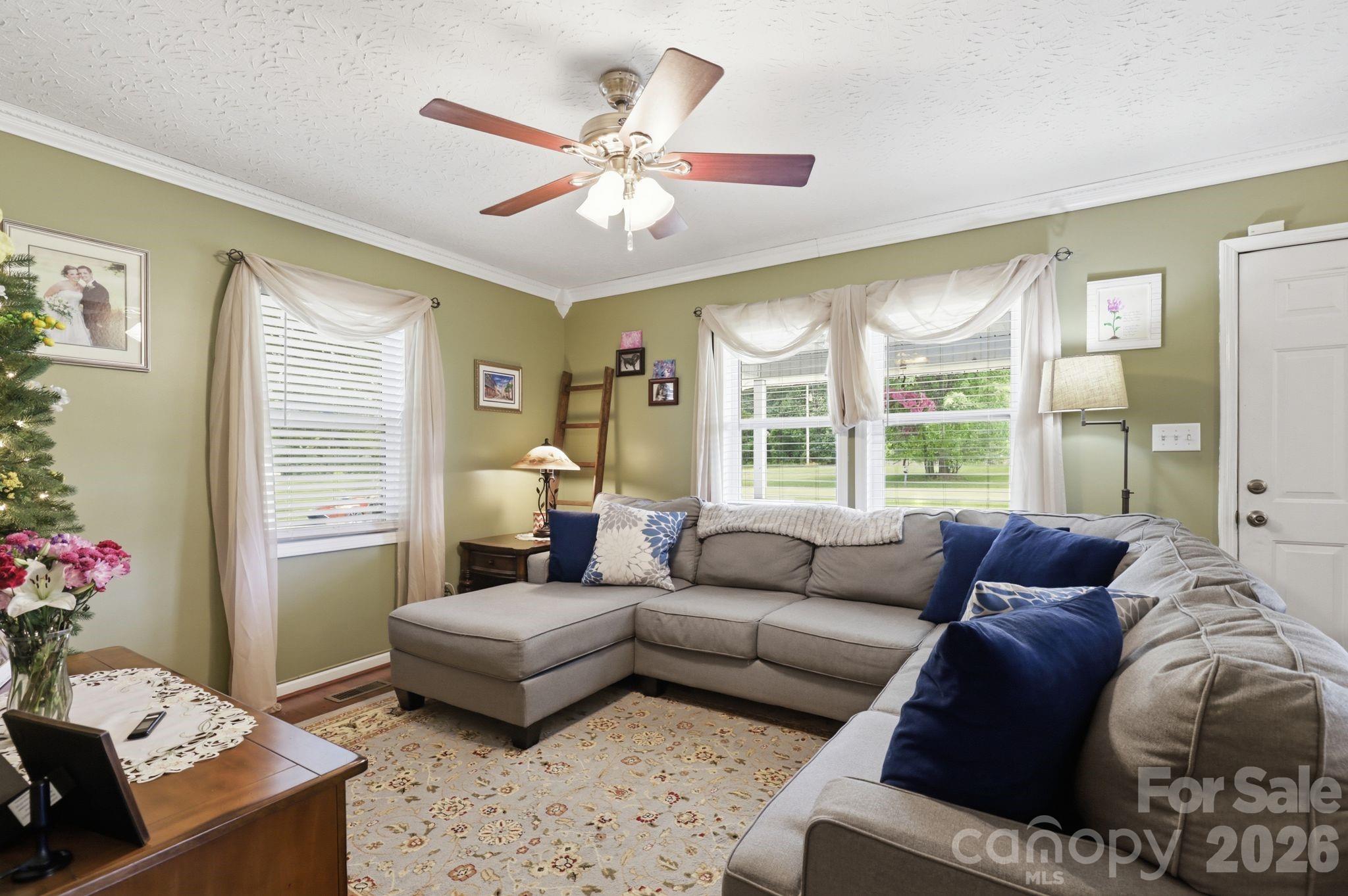 189 Chestnut Grove Road — Statesville