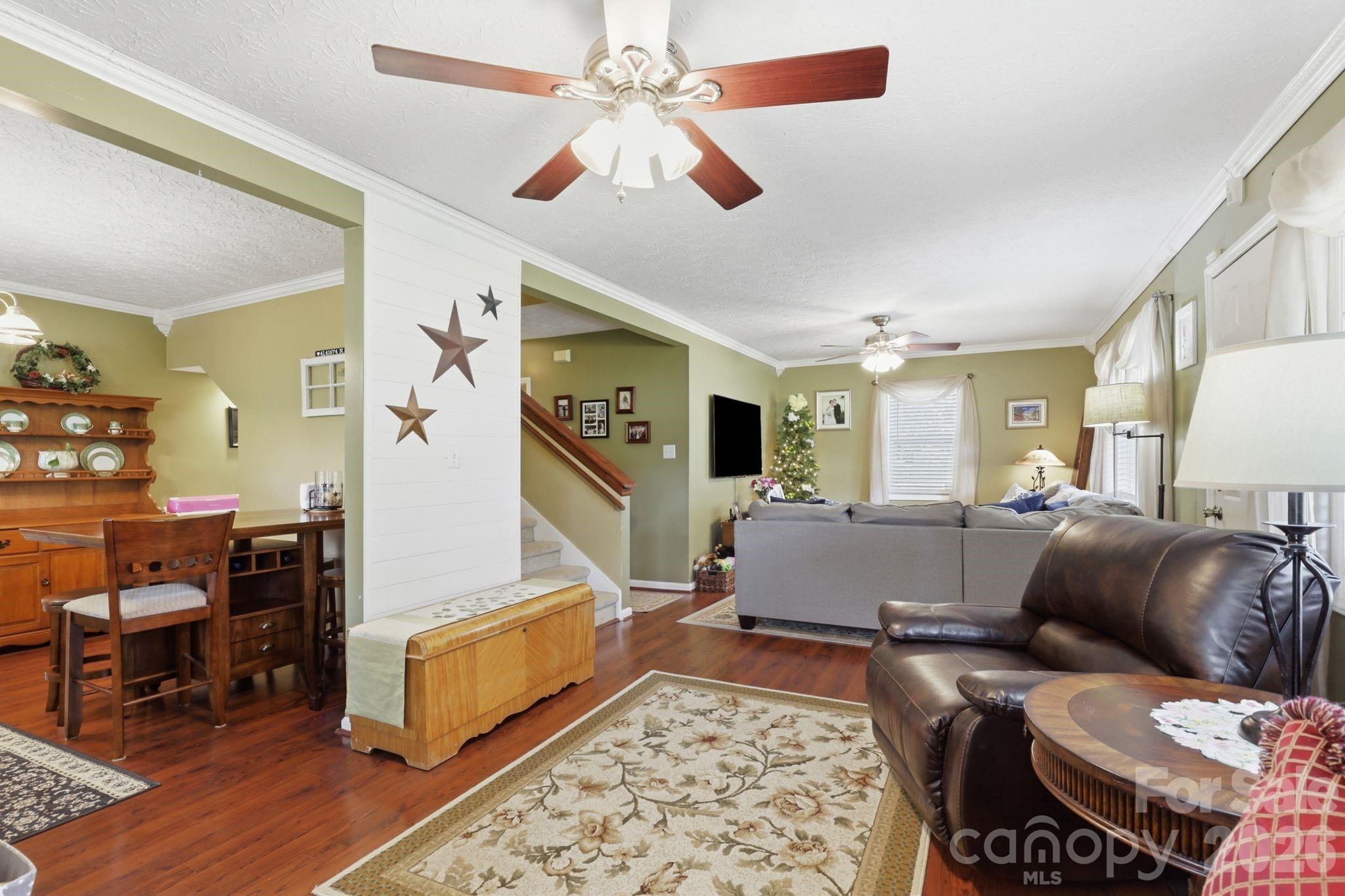 189 Chestnut Grove Road — Statesville