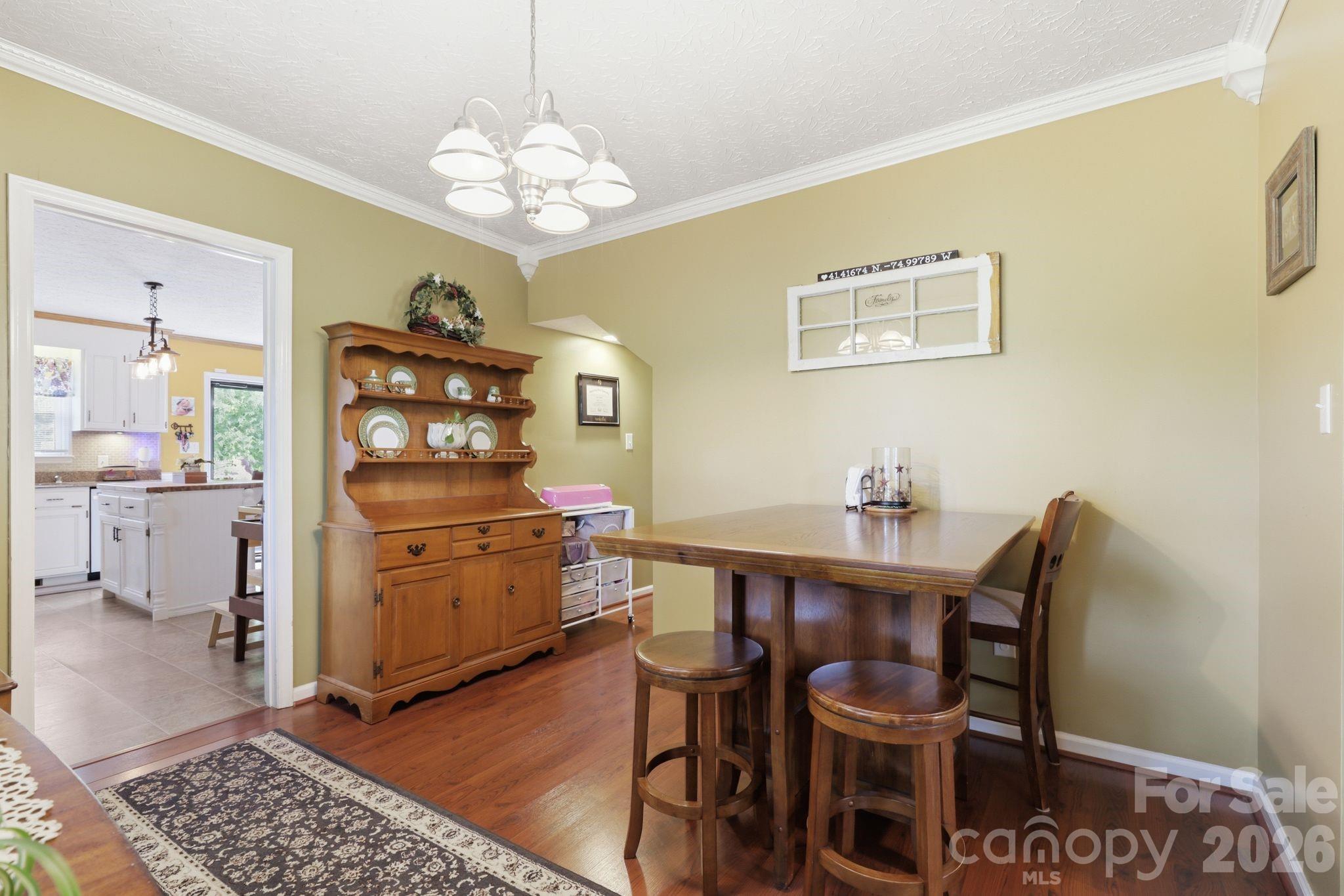 189 Chestnut Grove Road — Statesville