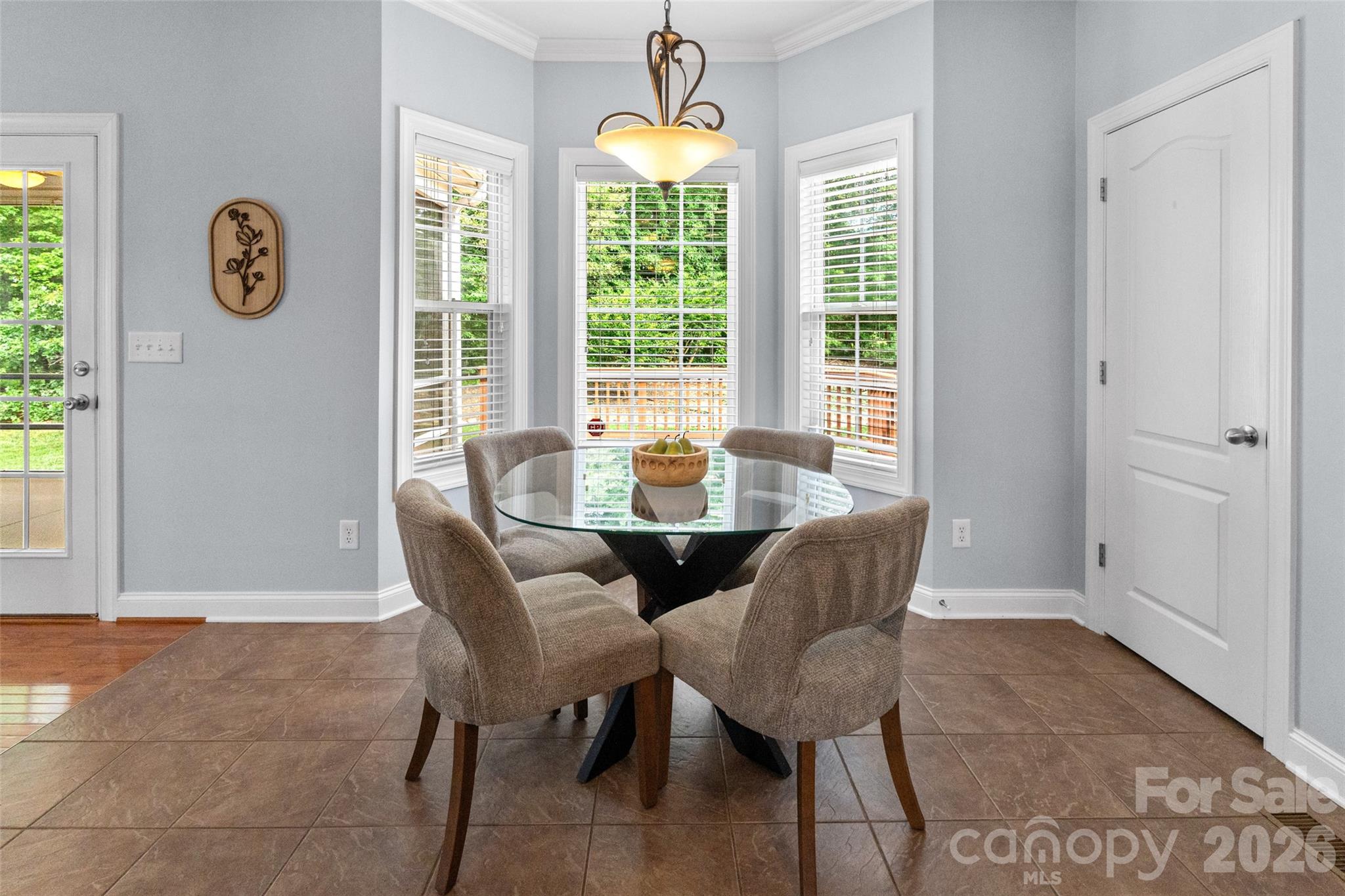 5649 Old Town Lane — Gastonia