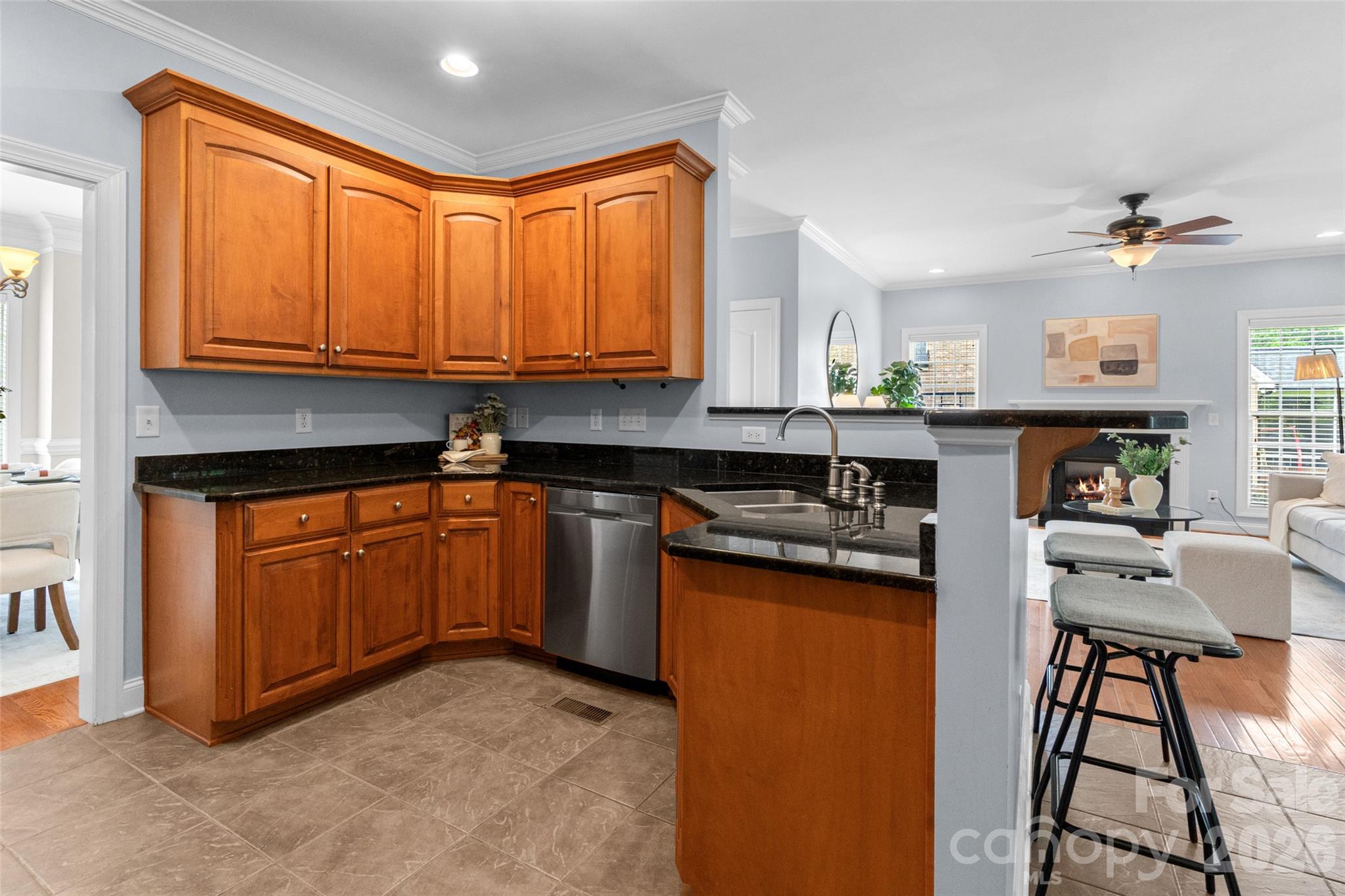 5649 Old Town Lane — Gastonia