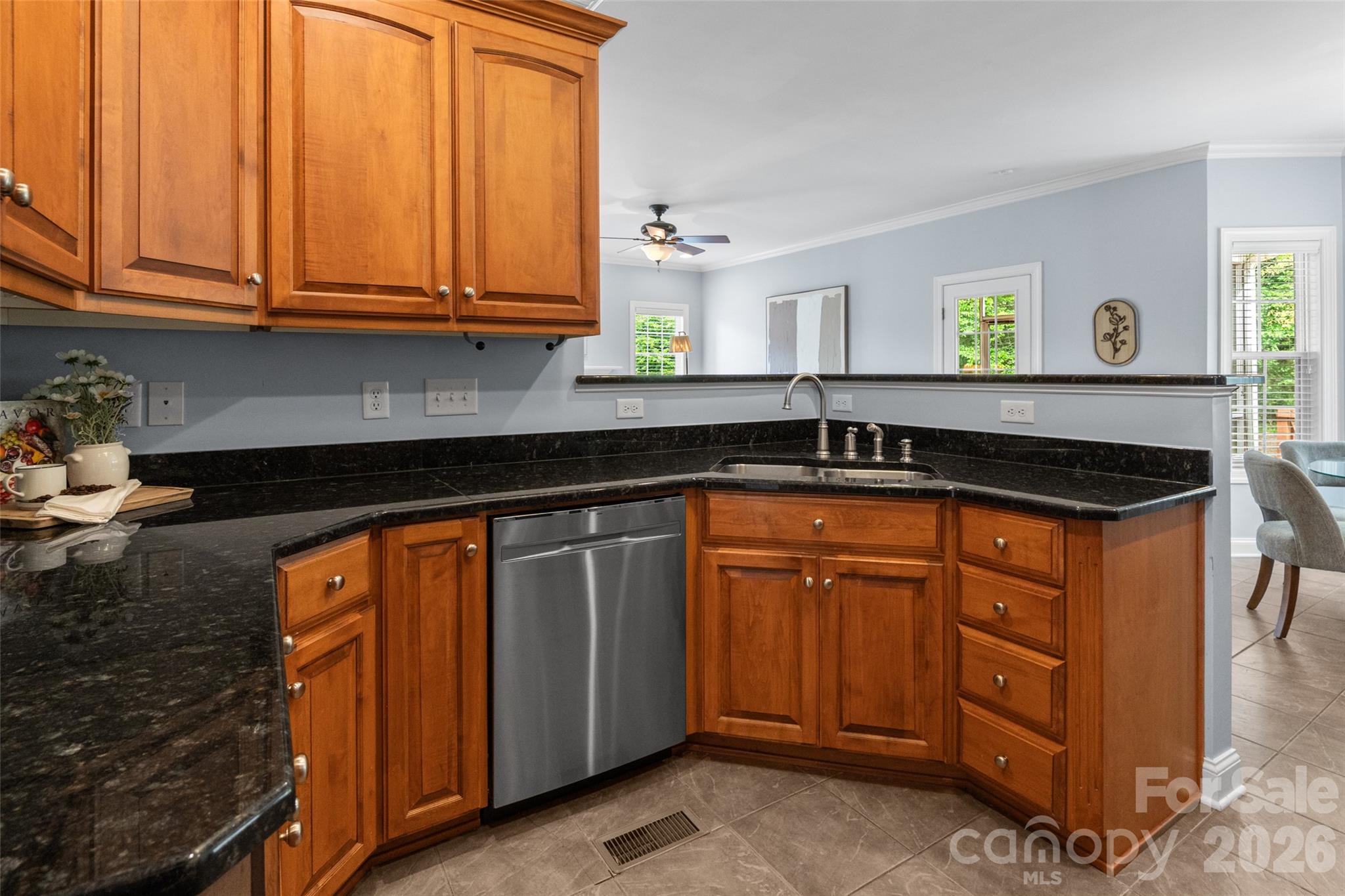 5649 Old Town Lane — Gastonia