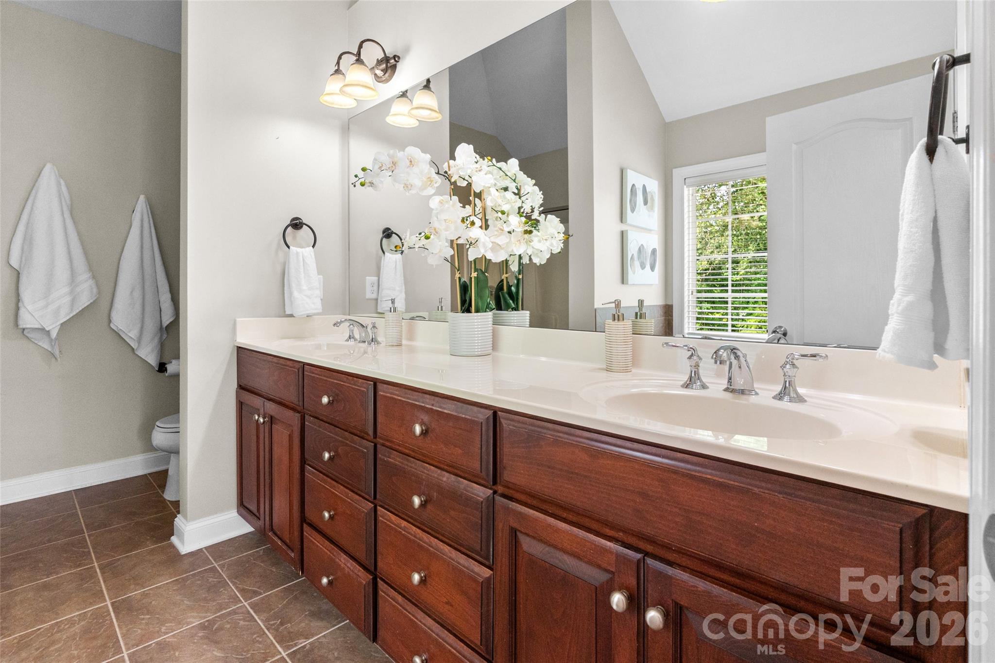 5649 Old Town Lane — Gastonia