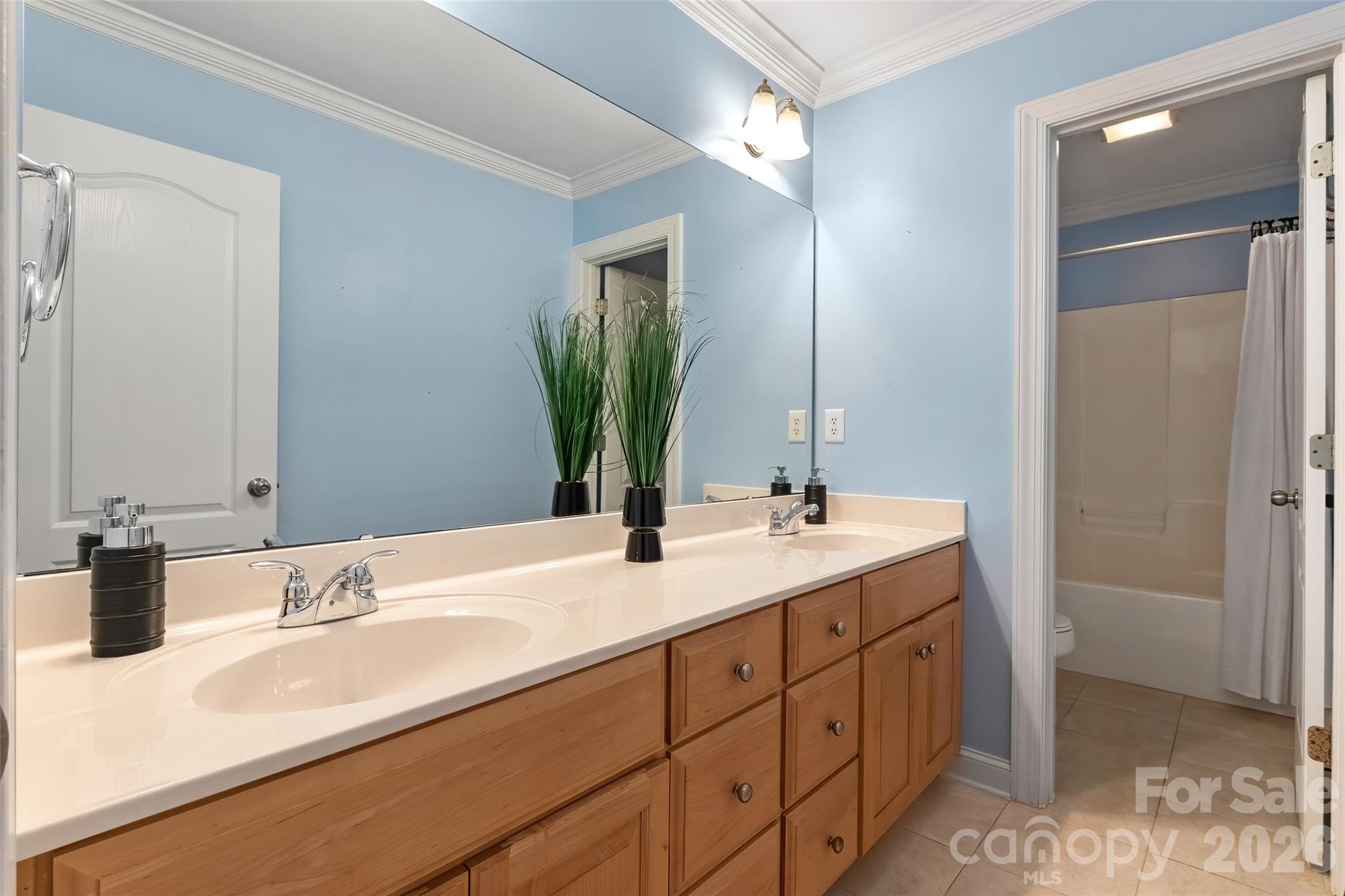5649 Old Town Lane — Gastonia