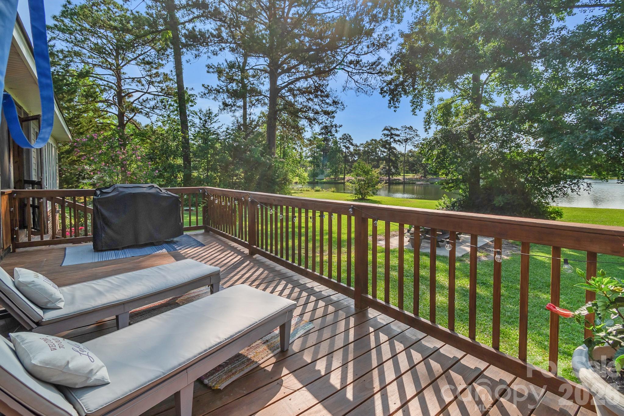 1240 Ponderosa Drive — Cassatt