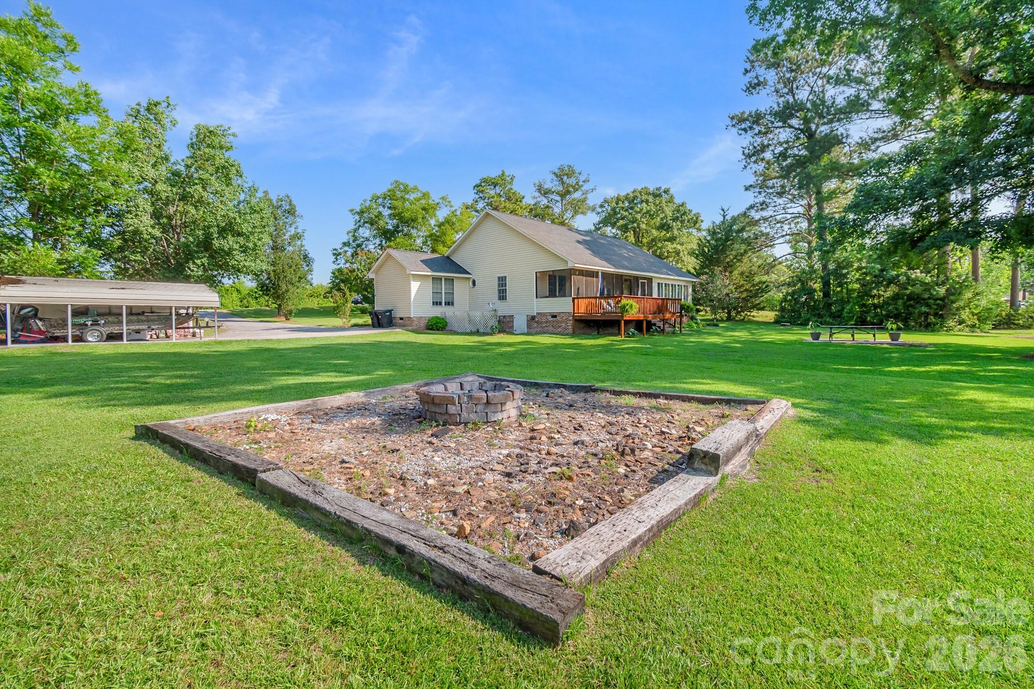 1240 Ponderosa Drive — Cassatt