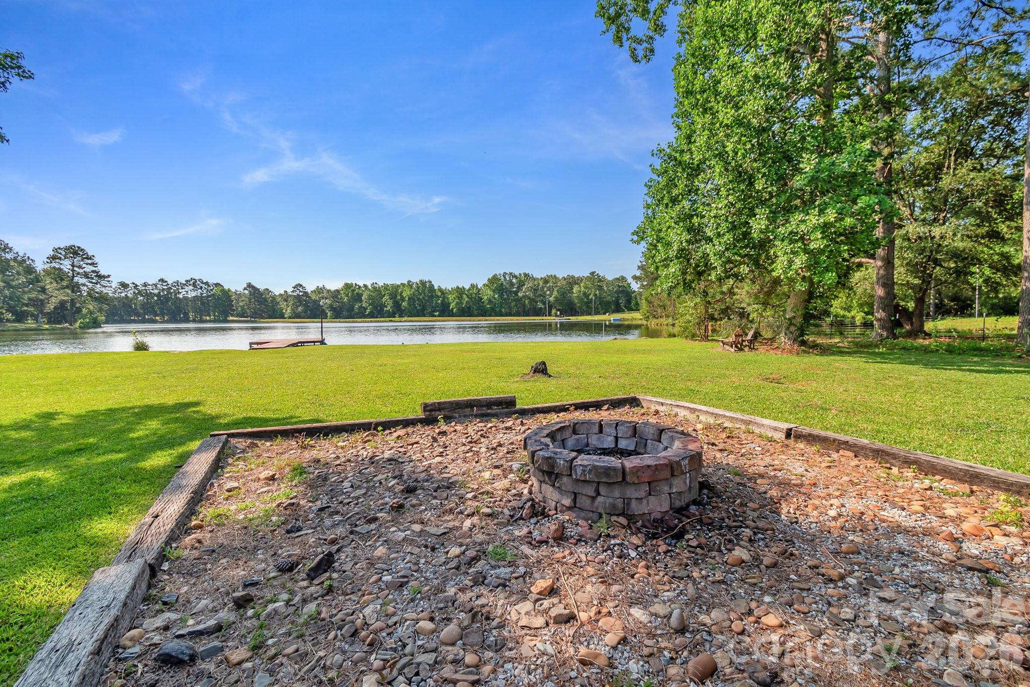 1240 Ponderosa Drive — Cassatt