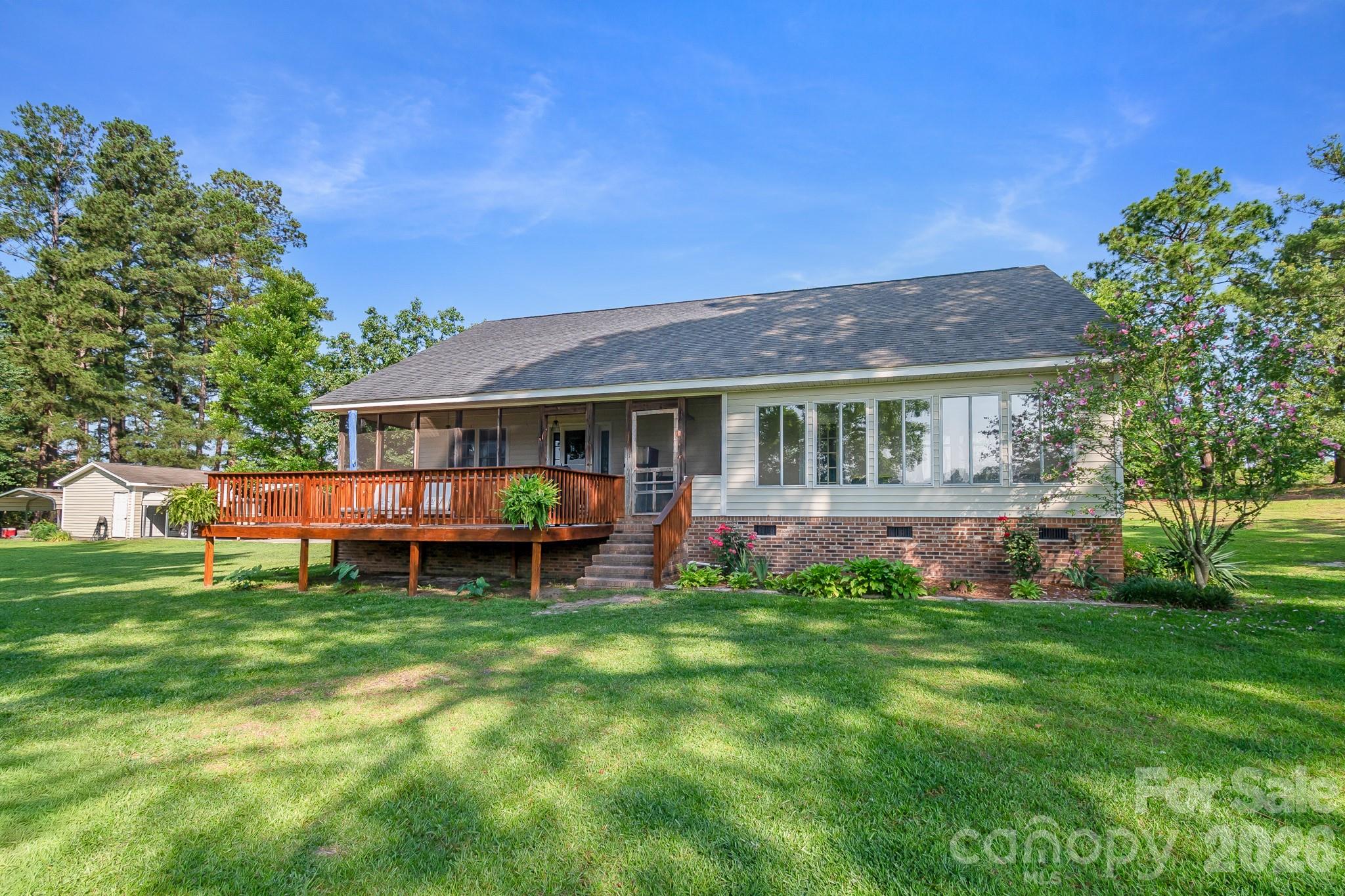 1240 Ponderosa Drive — Cassatt