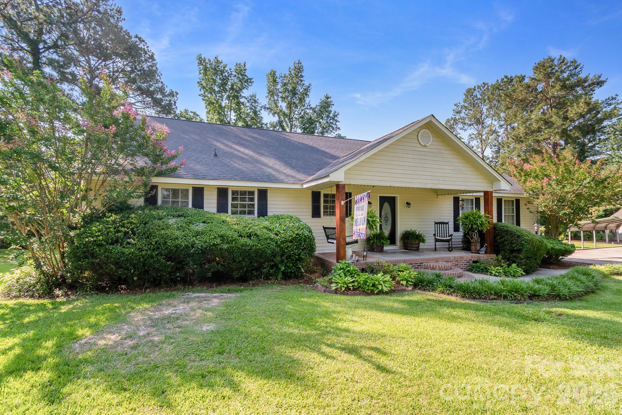 1240 Ponderosa Drive — Cassatt