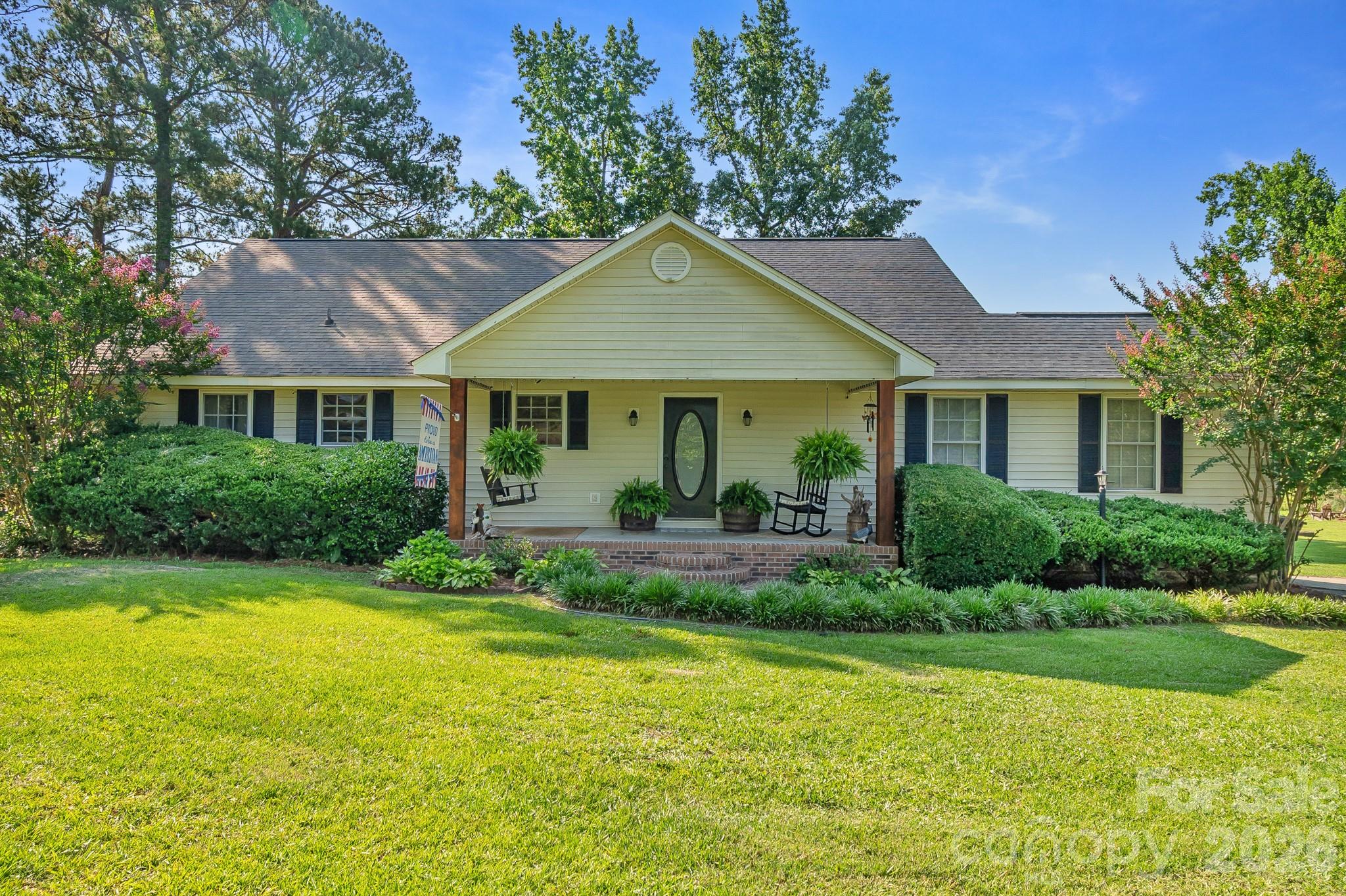 1240 Ponderosa Drive — Cassatt