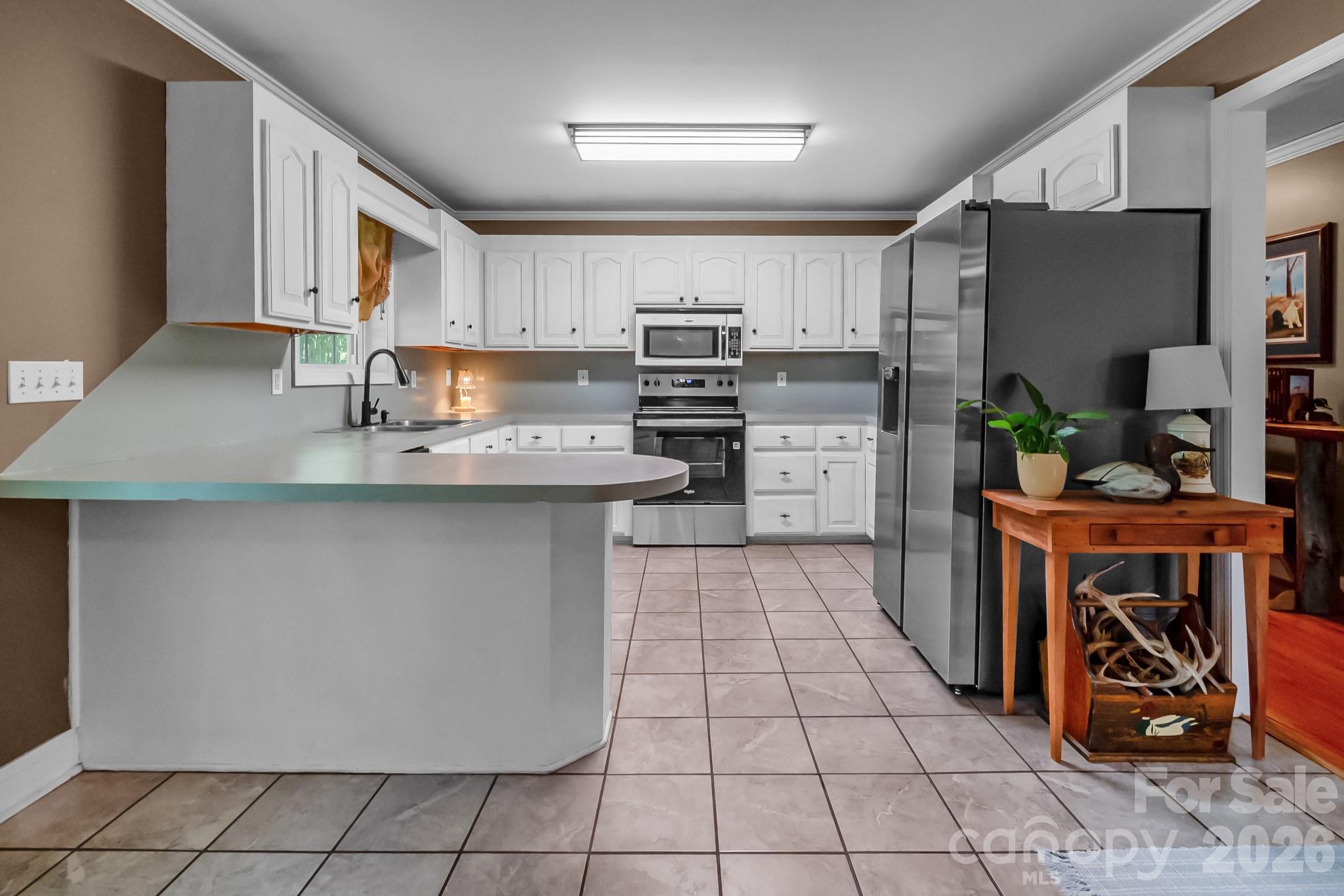 1240 Ponderosa Drive — Cassatt