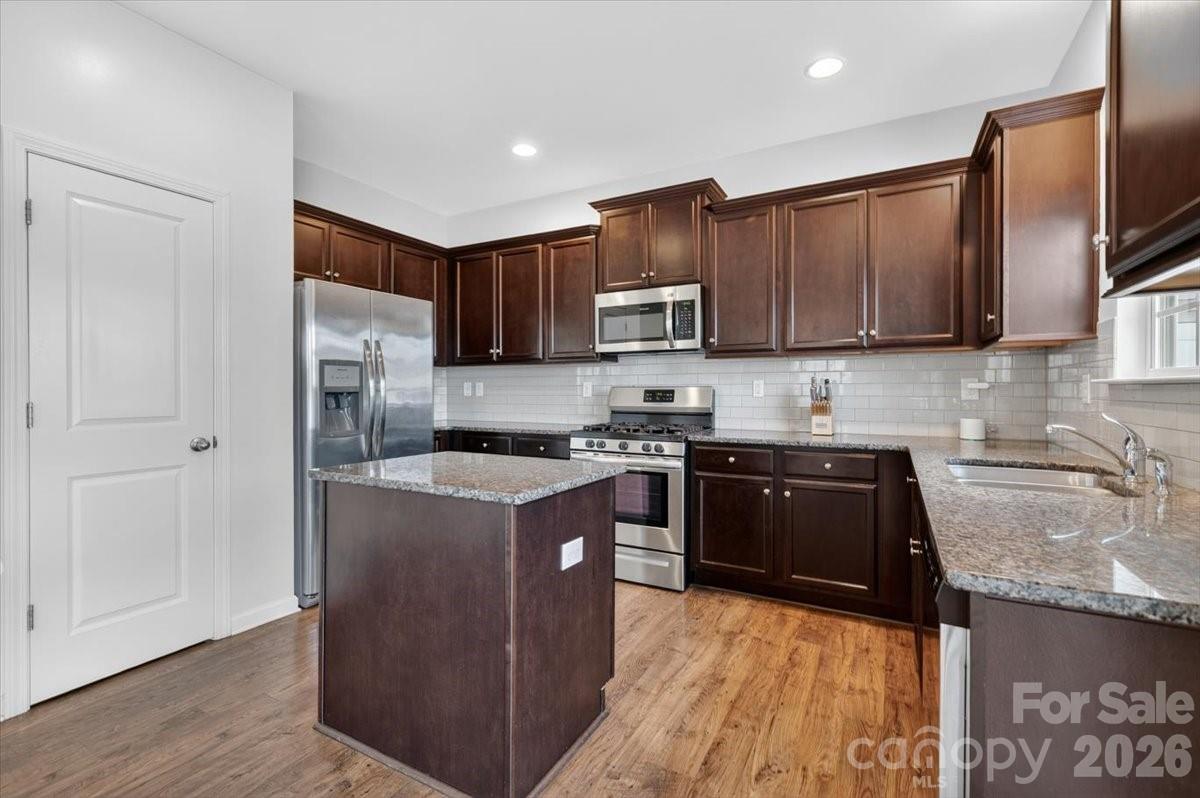 157 Kingsway Drive — Mooresville