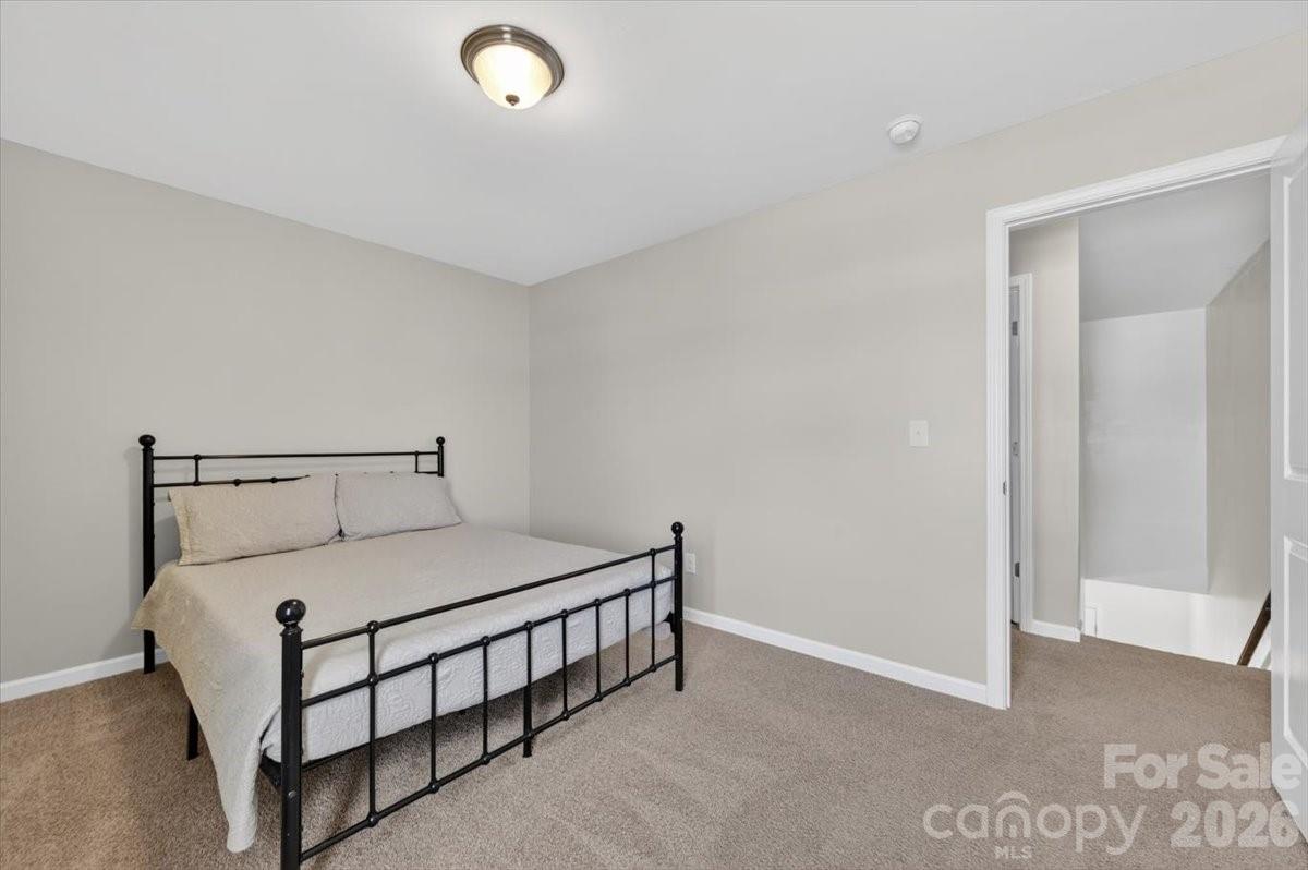 157 Kingsway Drive — Mooresville