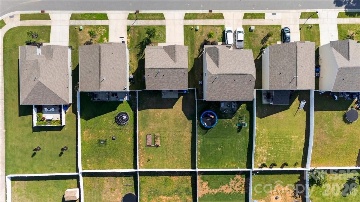 157 Kingsway Drive — Mooresville