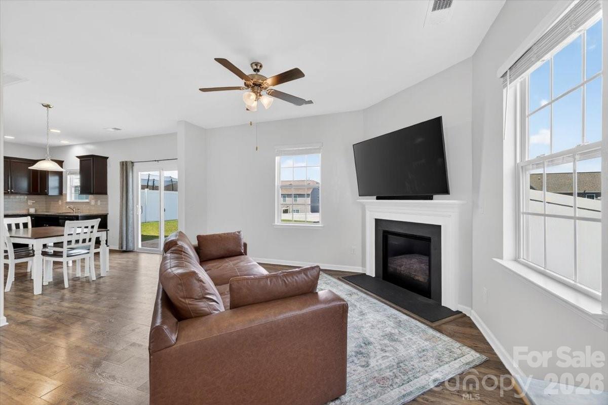 157 Kingsway Drive — Mooresville
