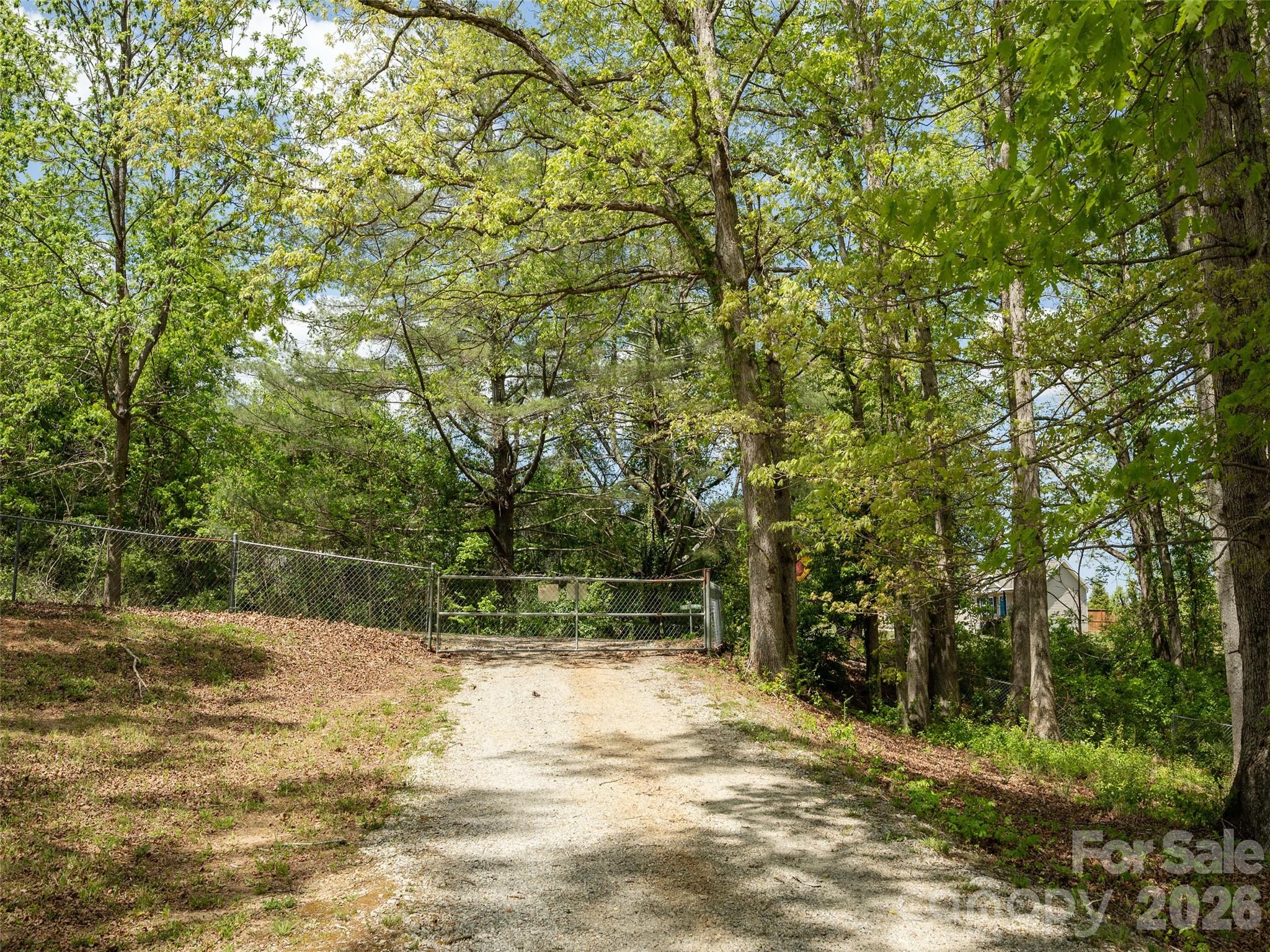154 High Pasture Trail — Mills River