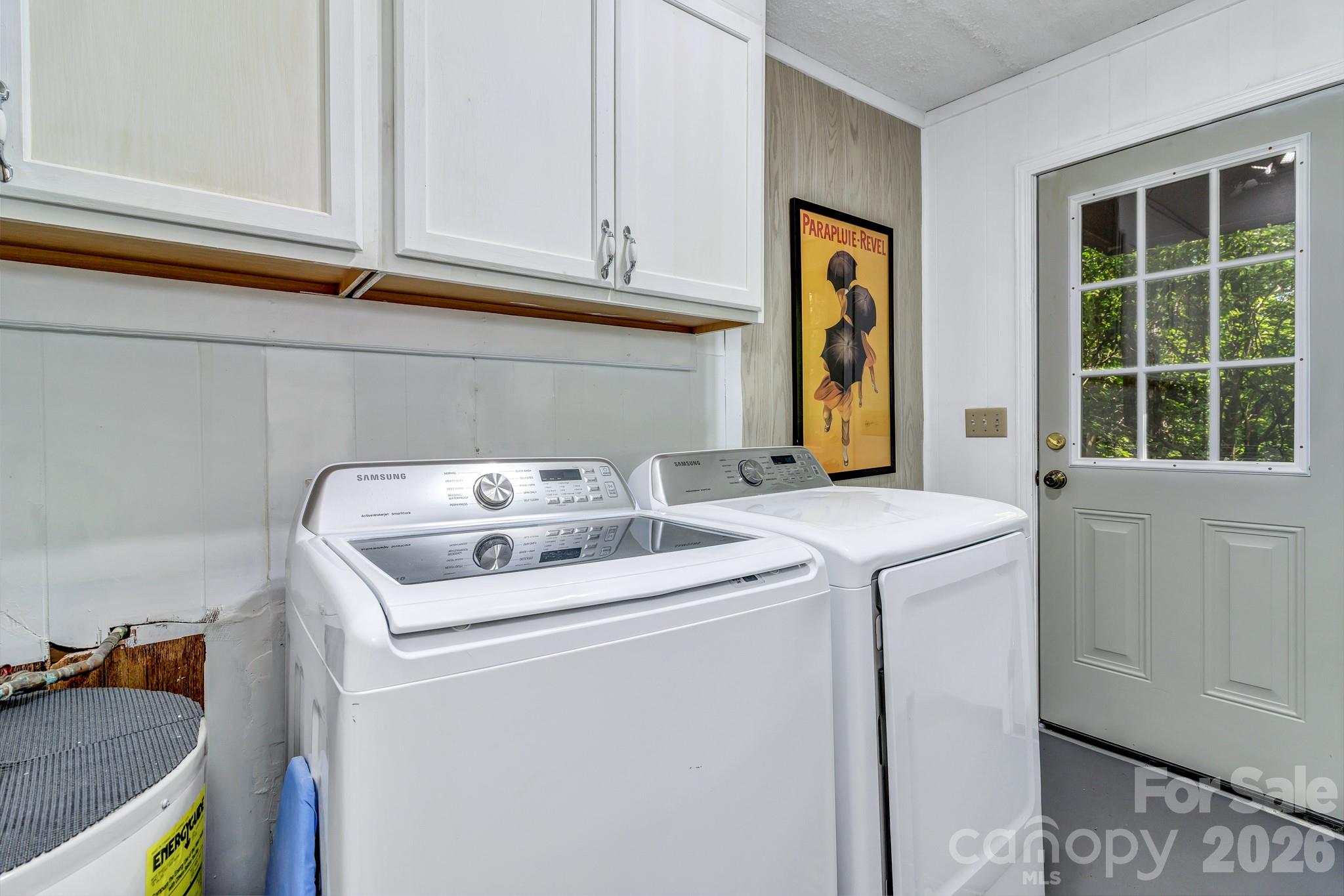 571 Tsisqua Circle — Brevard