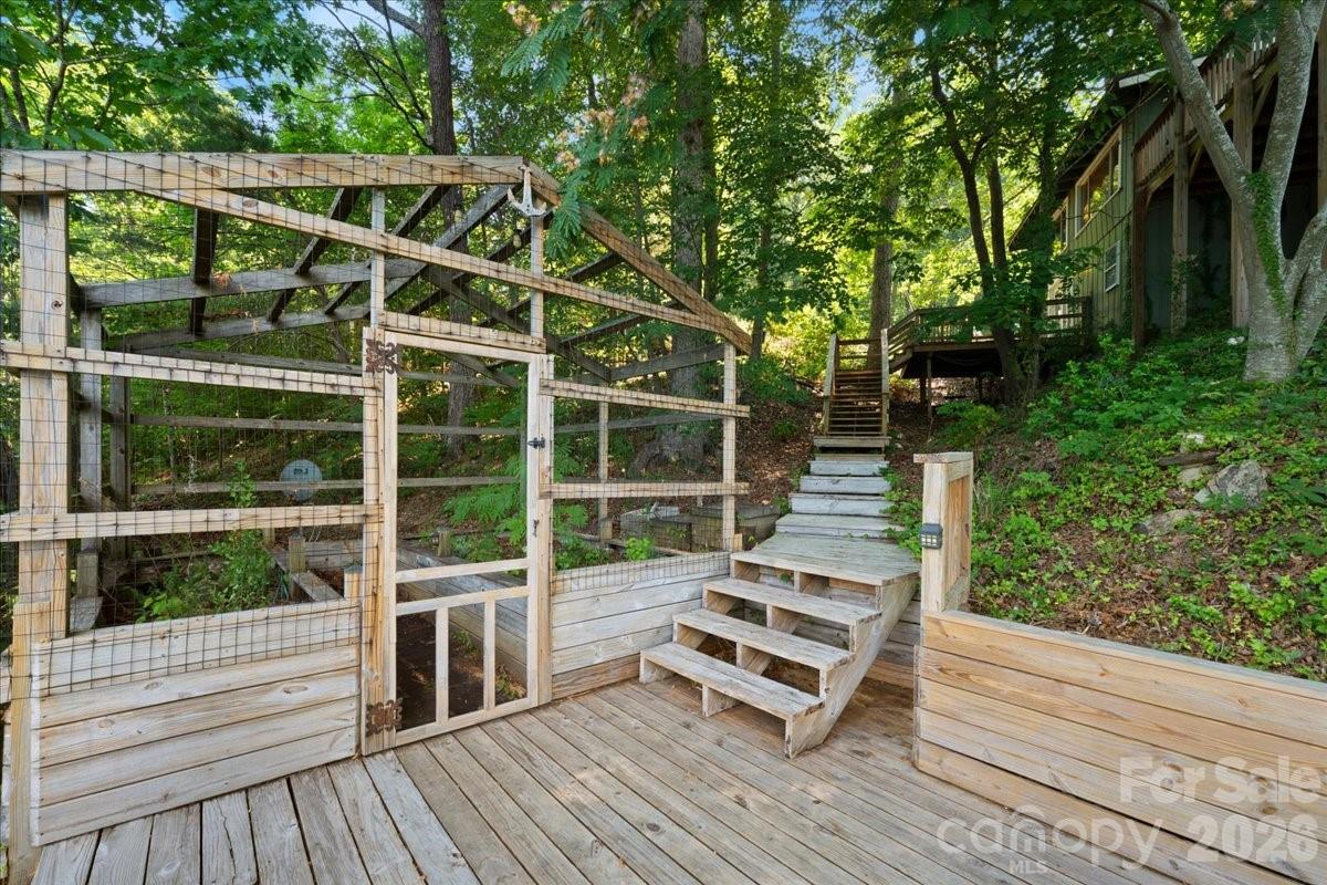263 Lakewood Circle — Troy