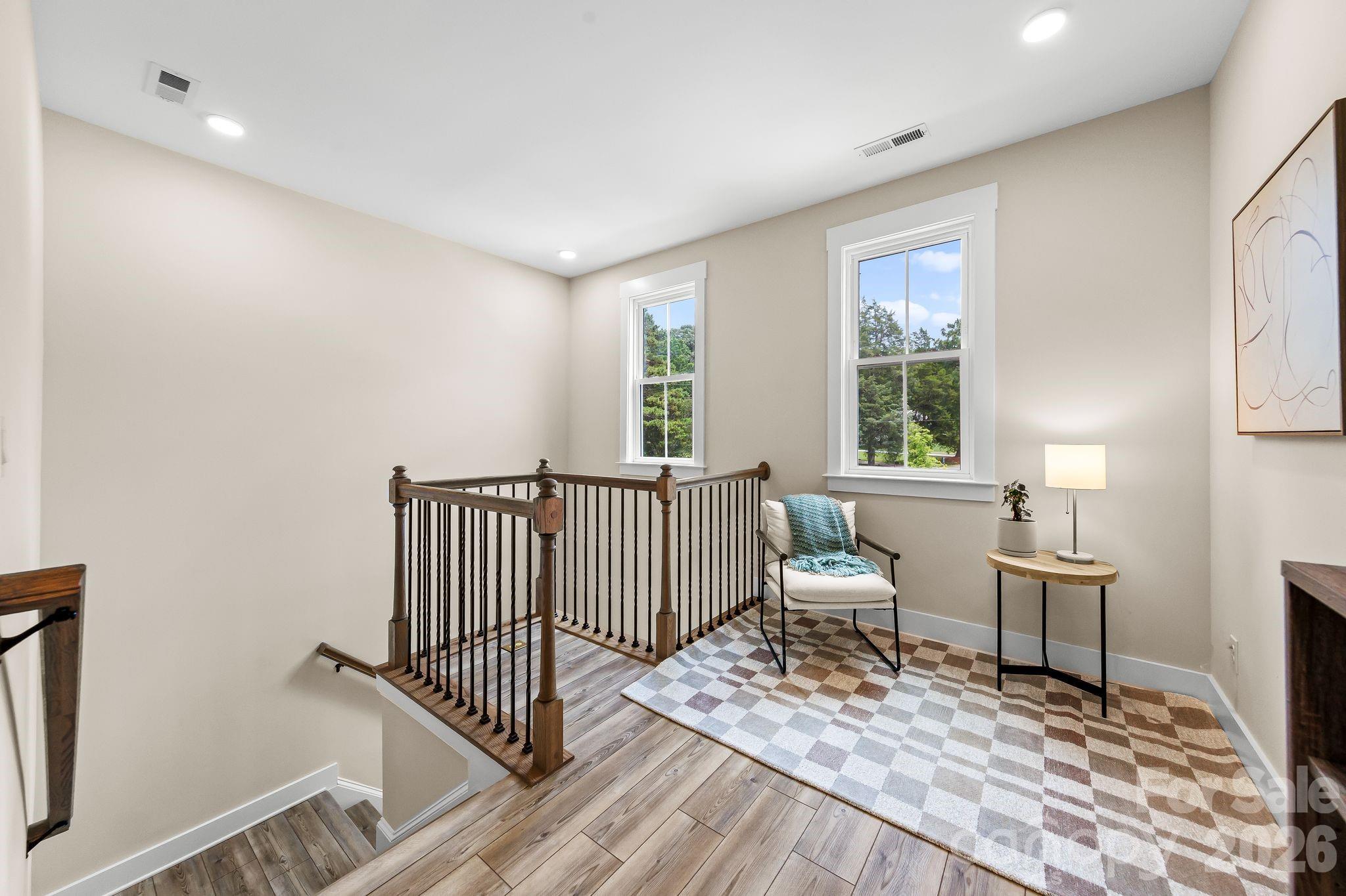 1002 Parkes Street — Matthews