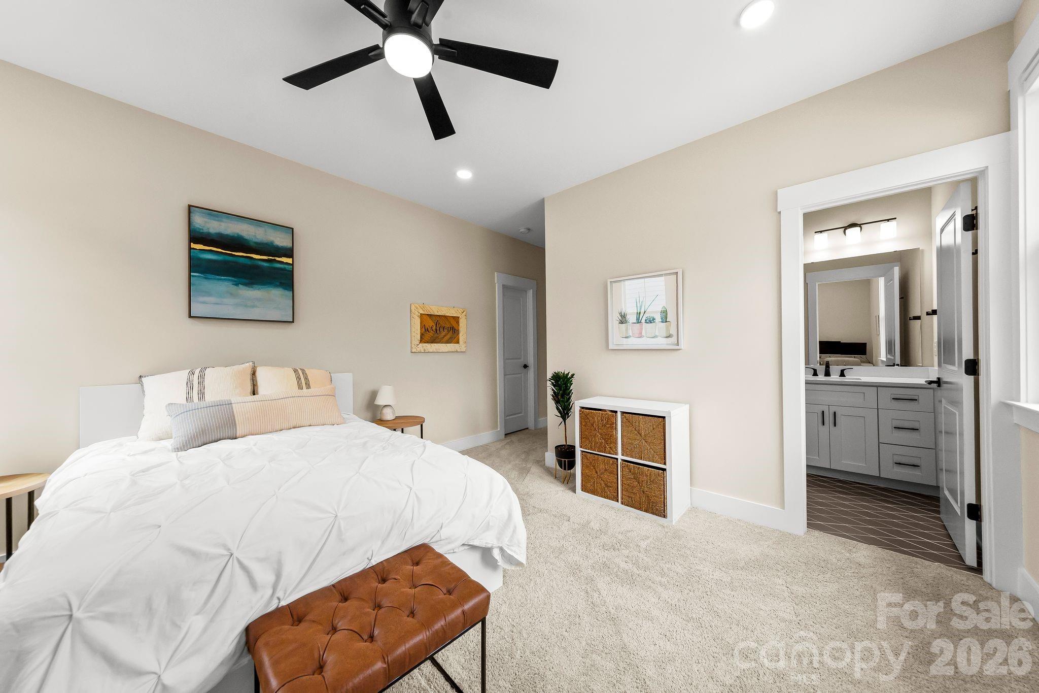 1002 Parkes Street — Matthews