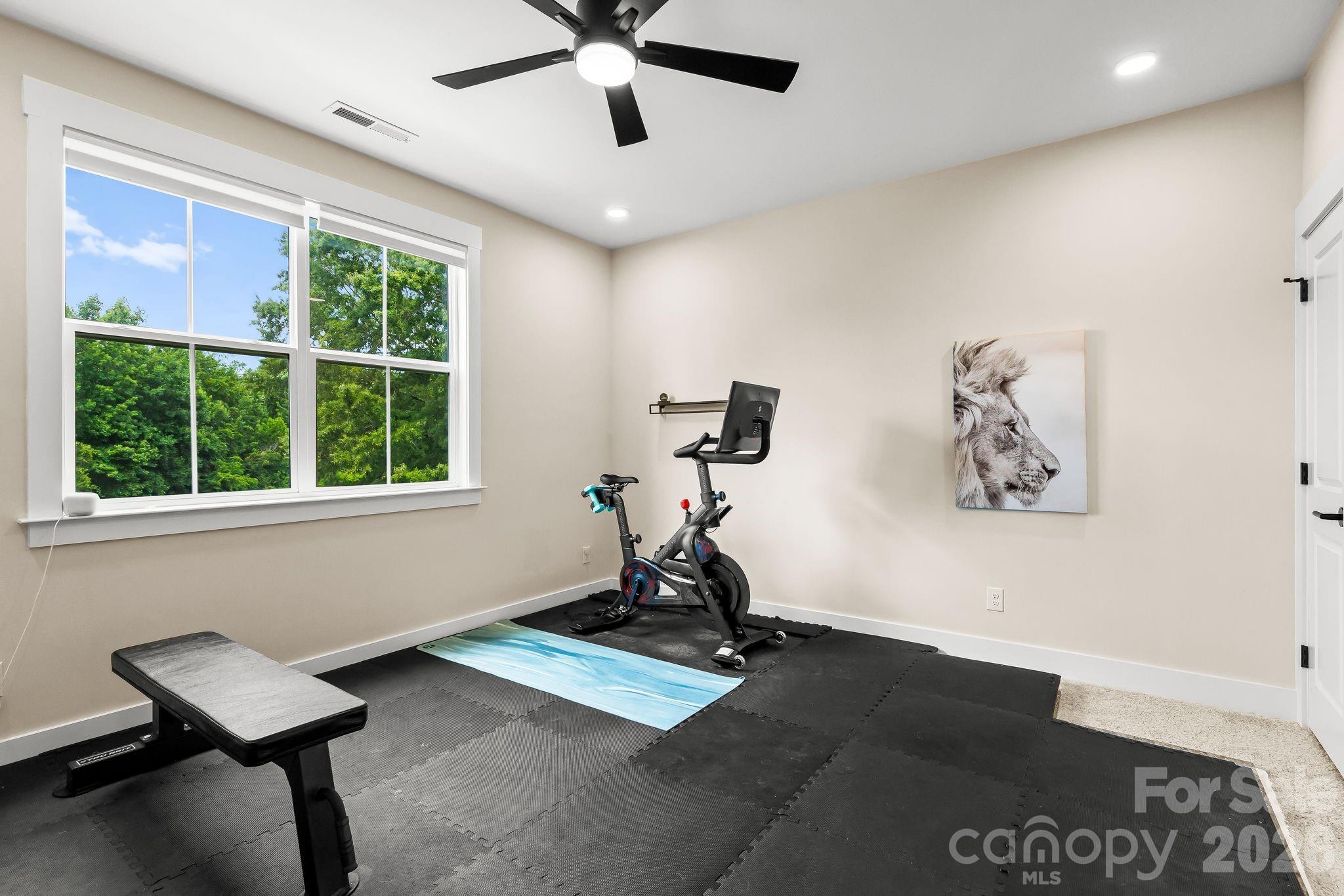 1002 Parkes Street — Matthews