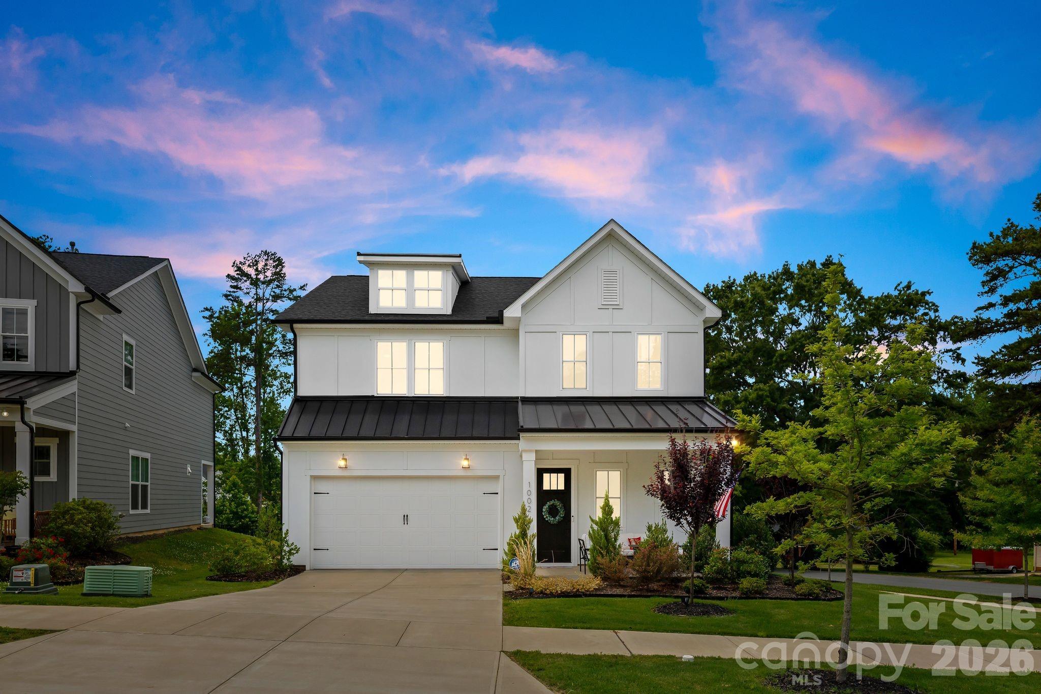 1002 Parkes Street — Matthews
