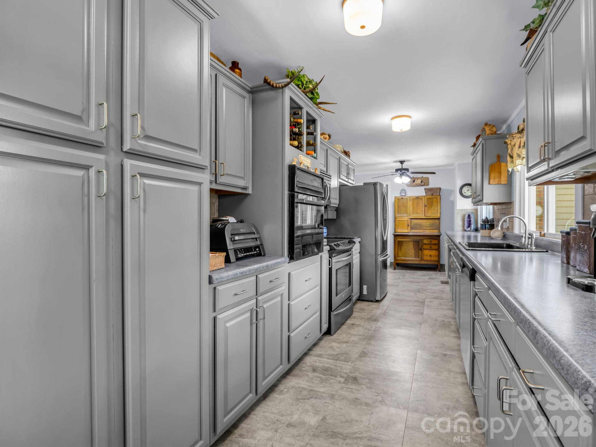 10 Deer Run Lane — Columbus