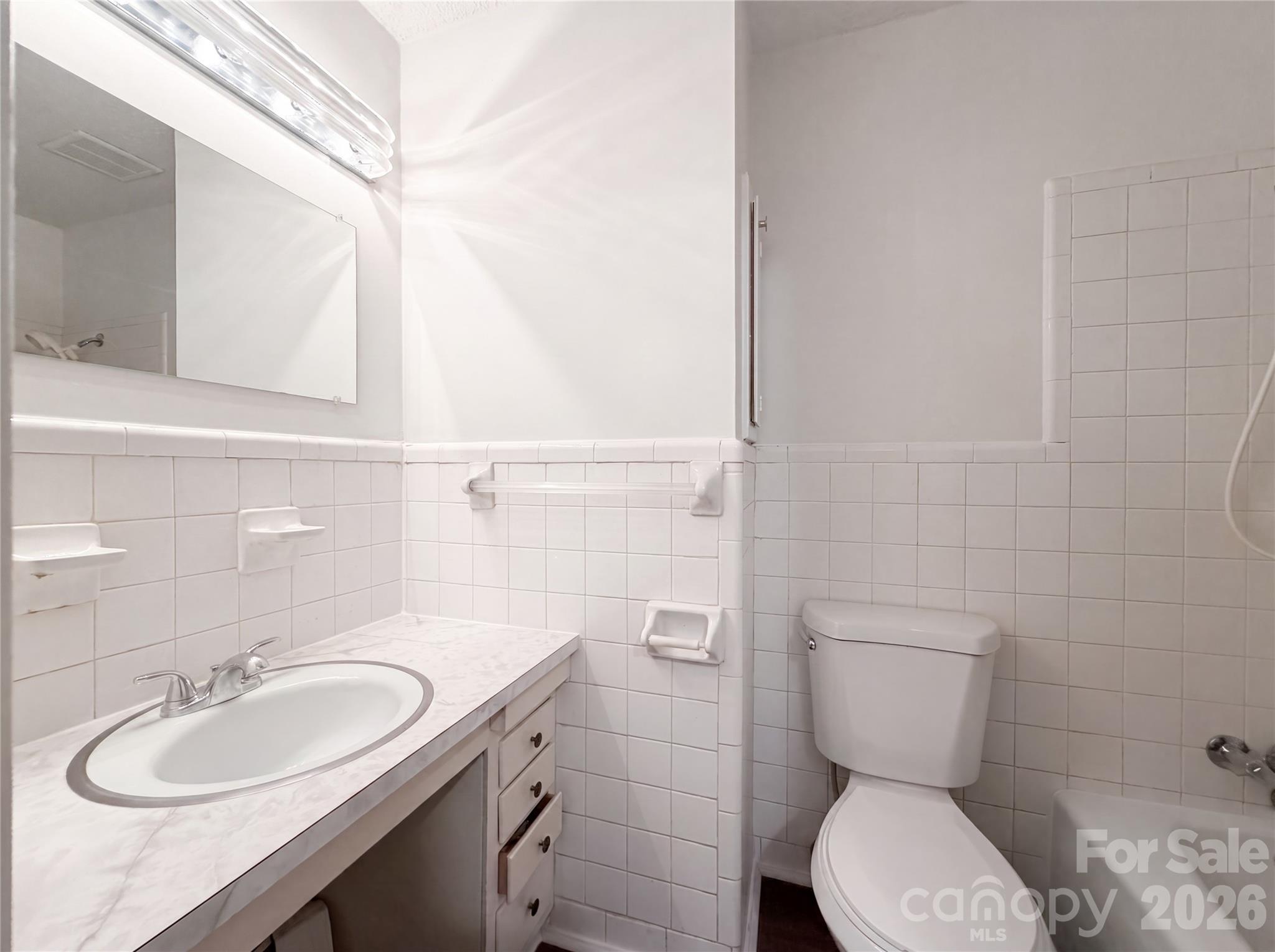 1580 W Cloaninger Avenue — Statesville