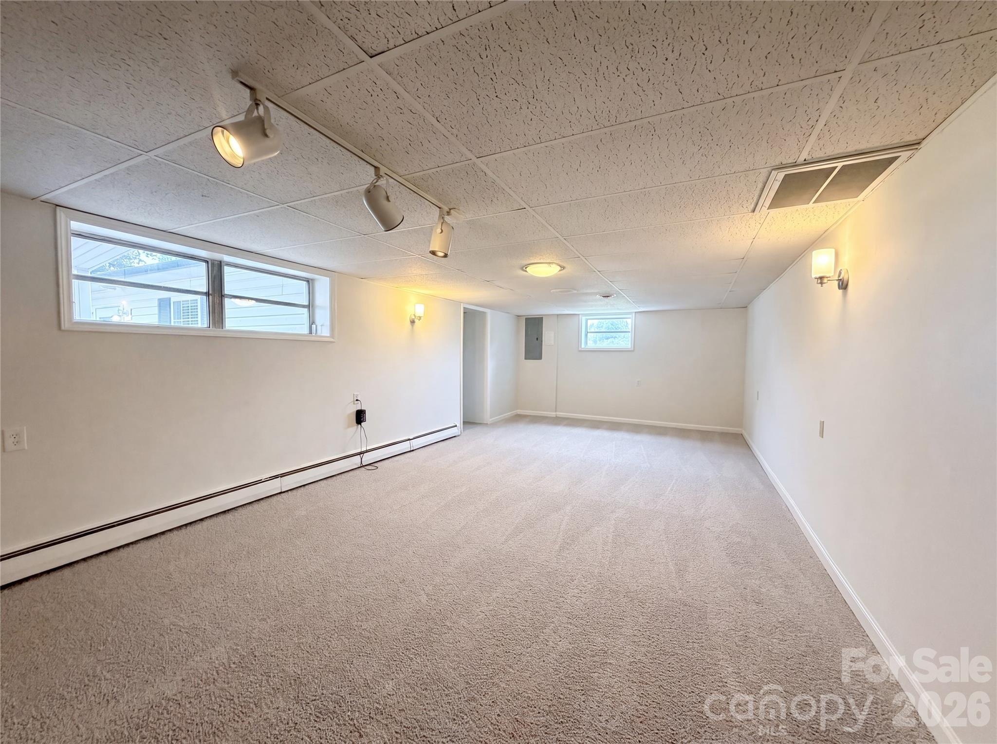 1580 W Cloaninger Avenue — Statesville