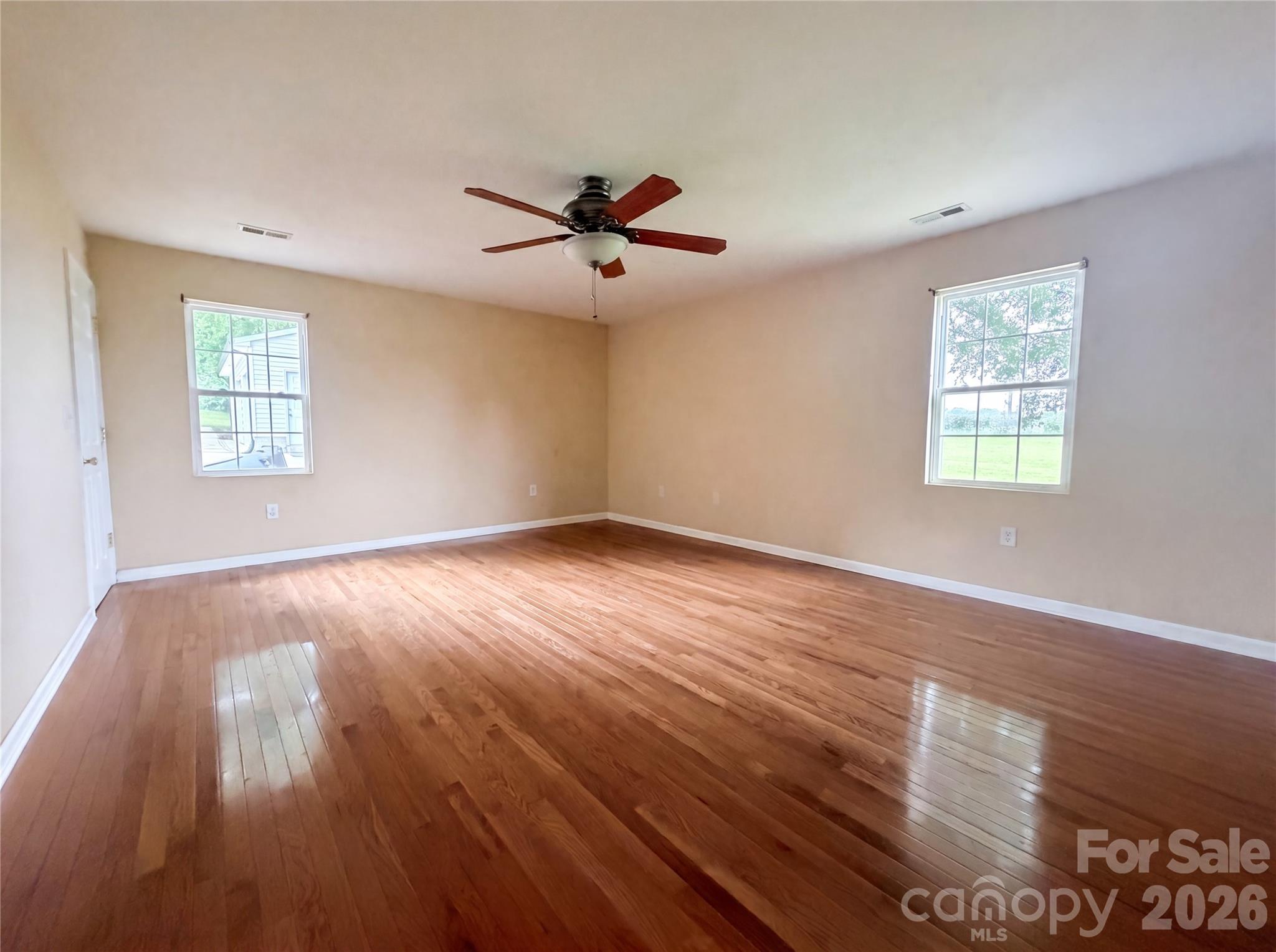 1580 W Cloaninger Avenue — Statesville