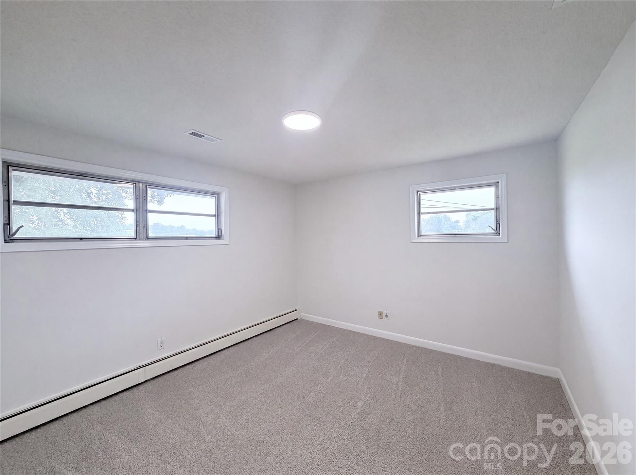 1580 W Cloaninger Avenue — Statesville