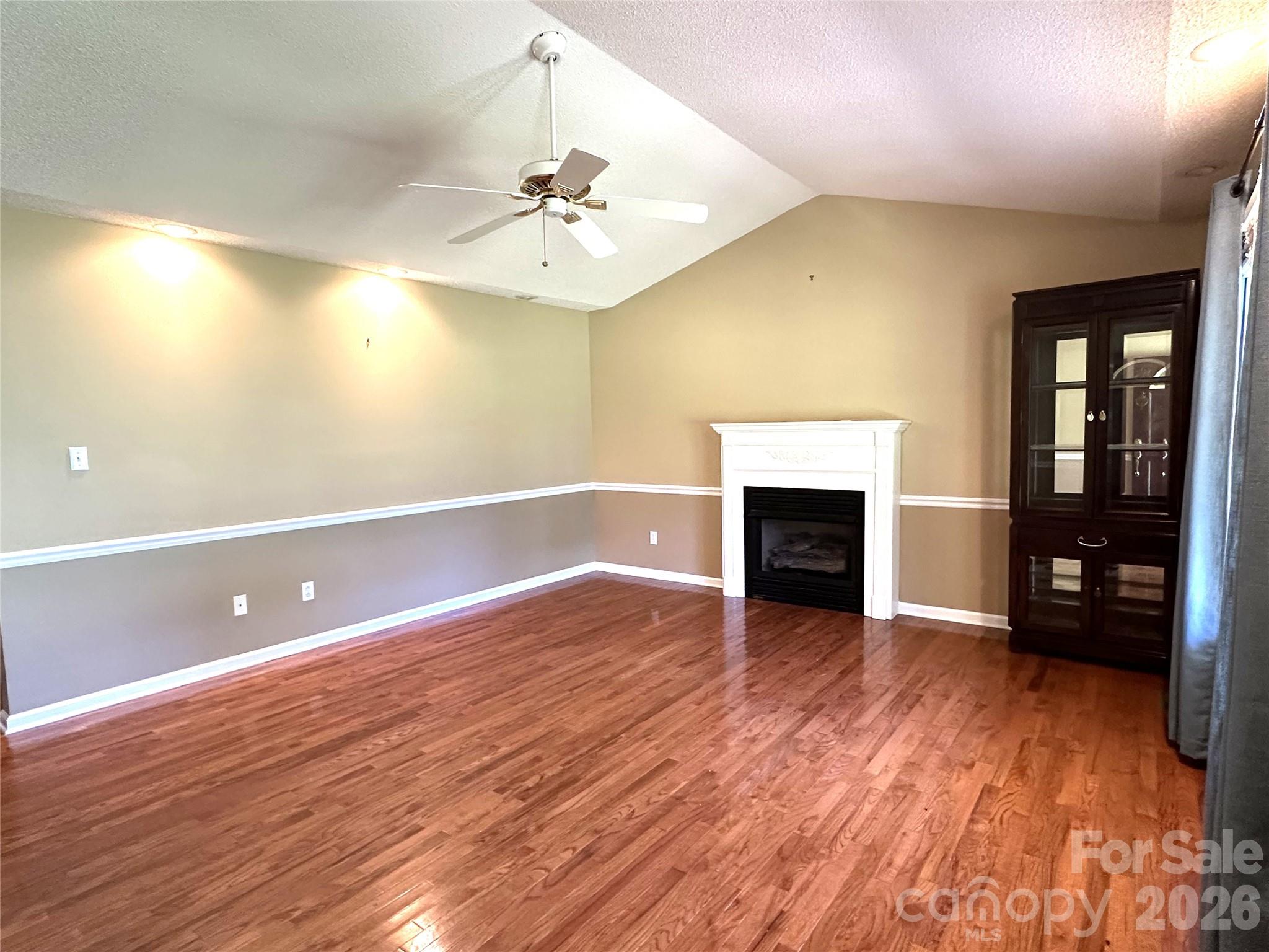 1724 Wellington Avenue — Newton