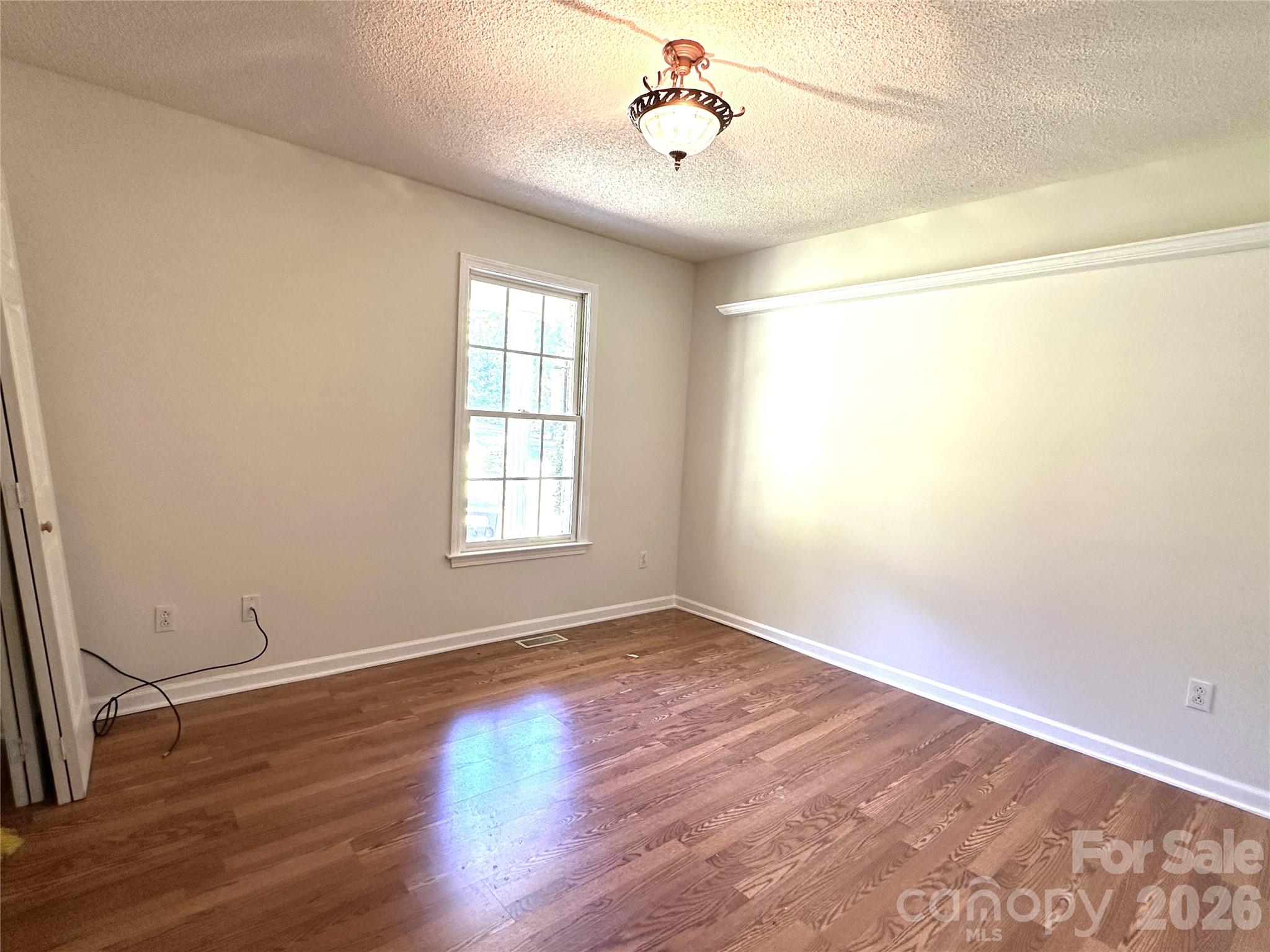 1724 Wellington Avenue — Newton