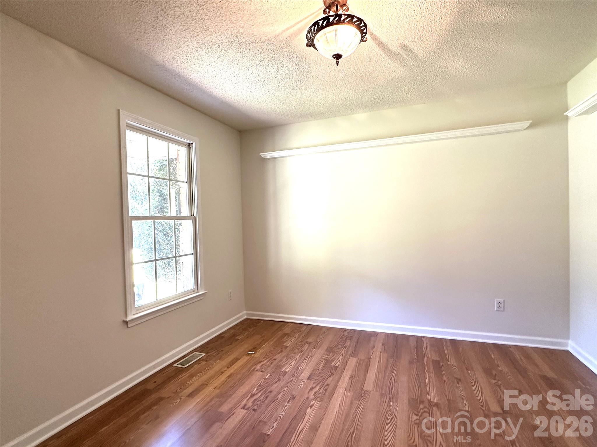 1724 Wellington Avenue — Newton