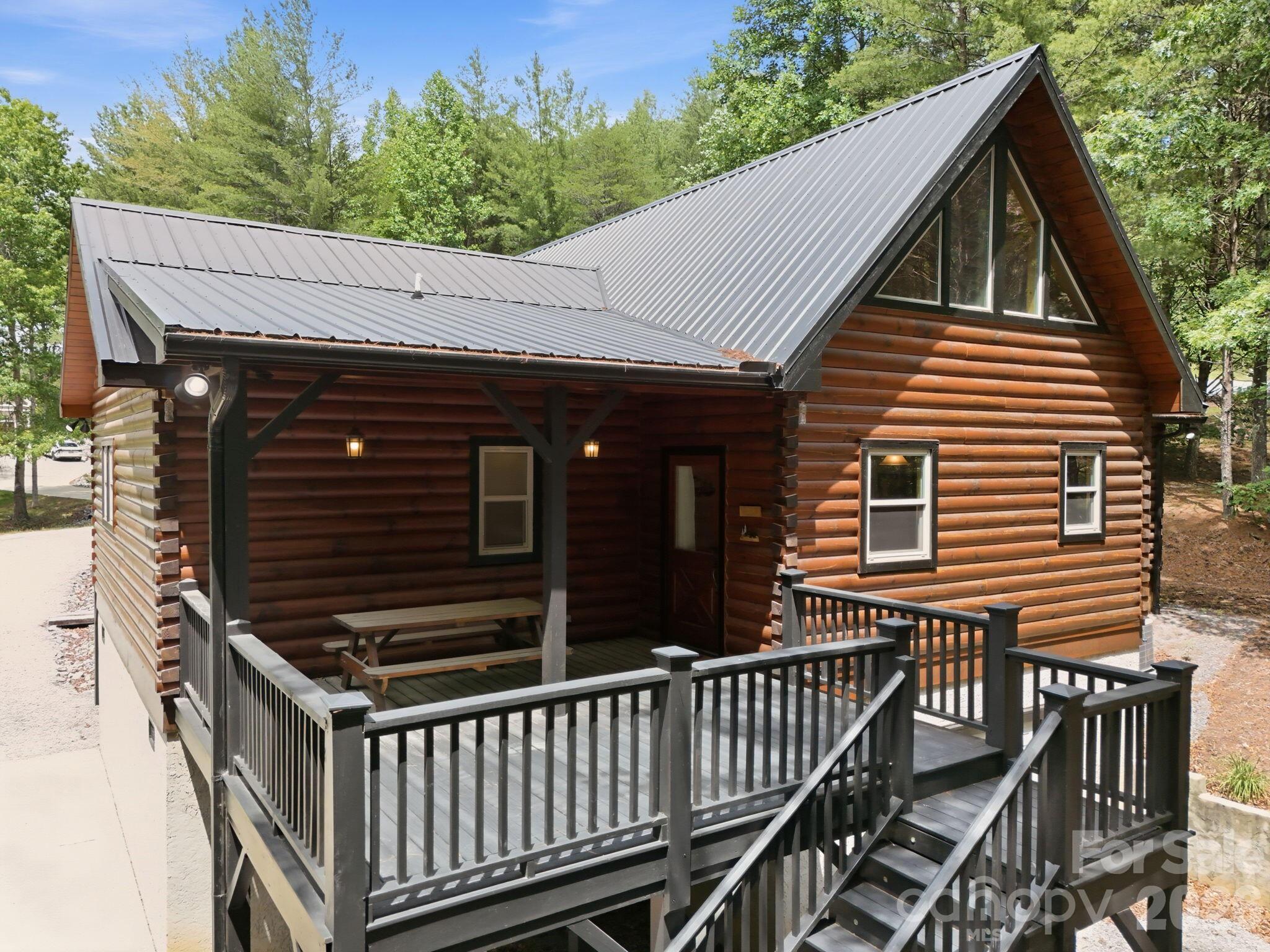15 Trillium Trail — Nebo