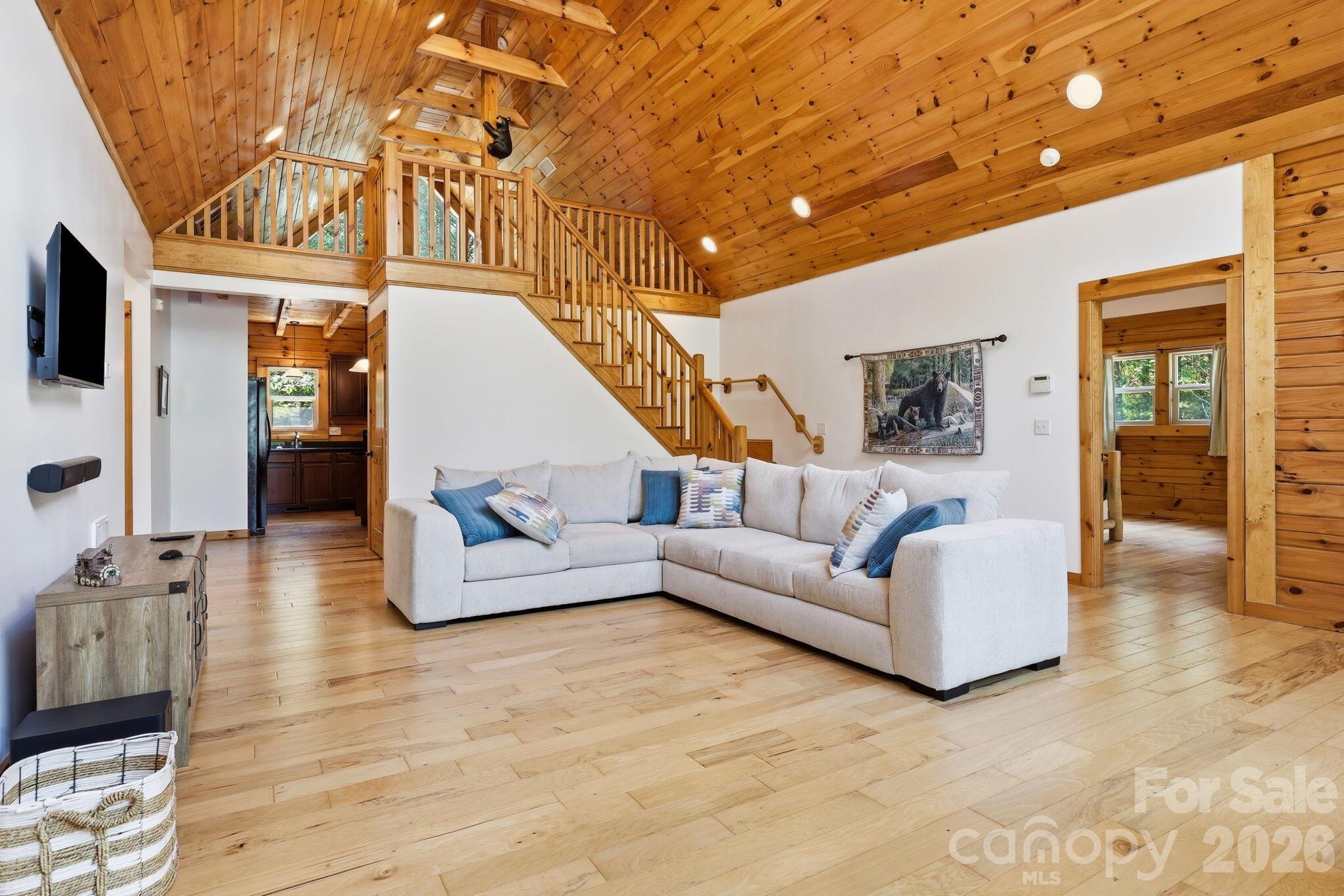 15 Trillium Trail — Nebo