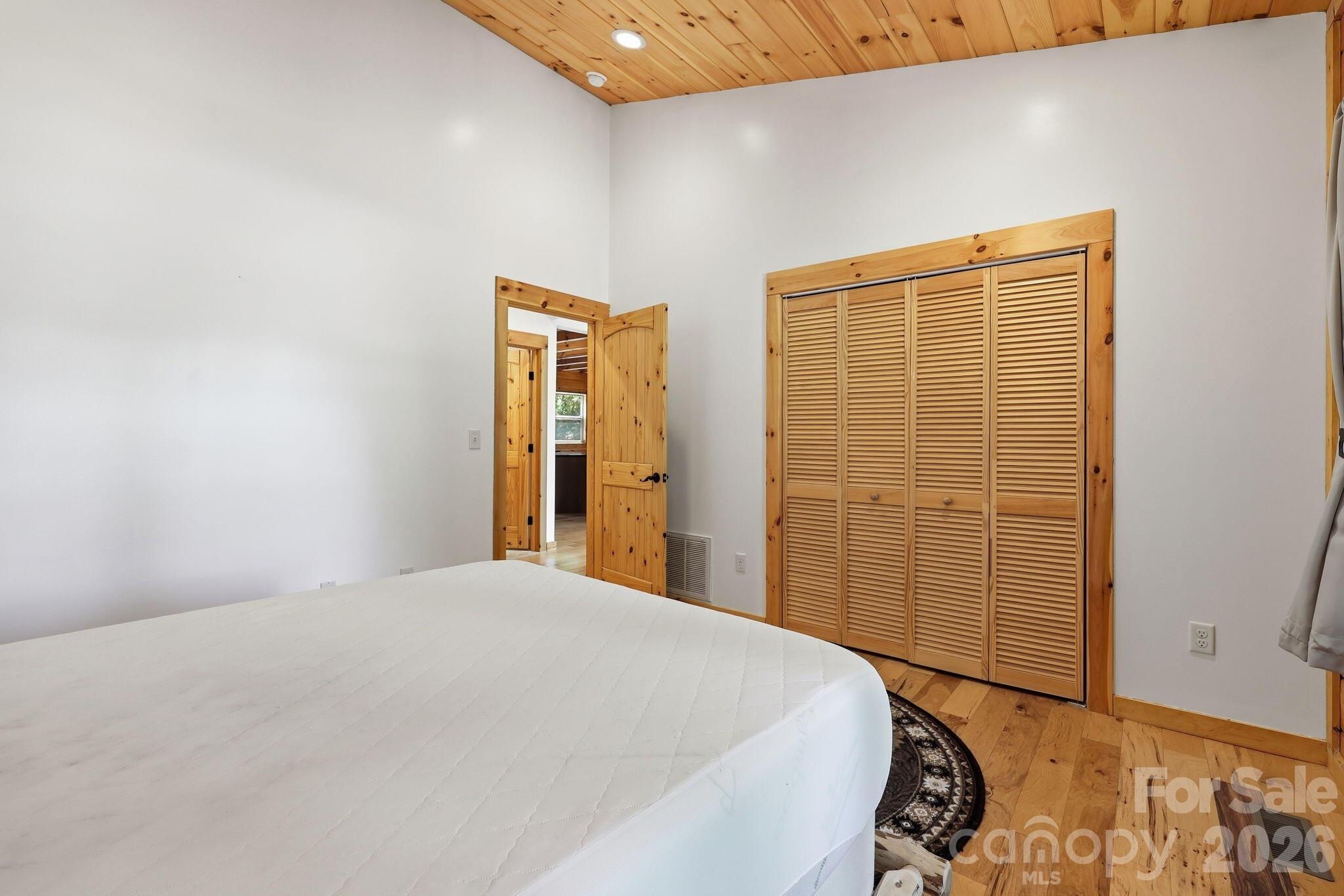 15 Trillium Trail — Nebo