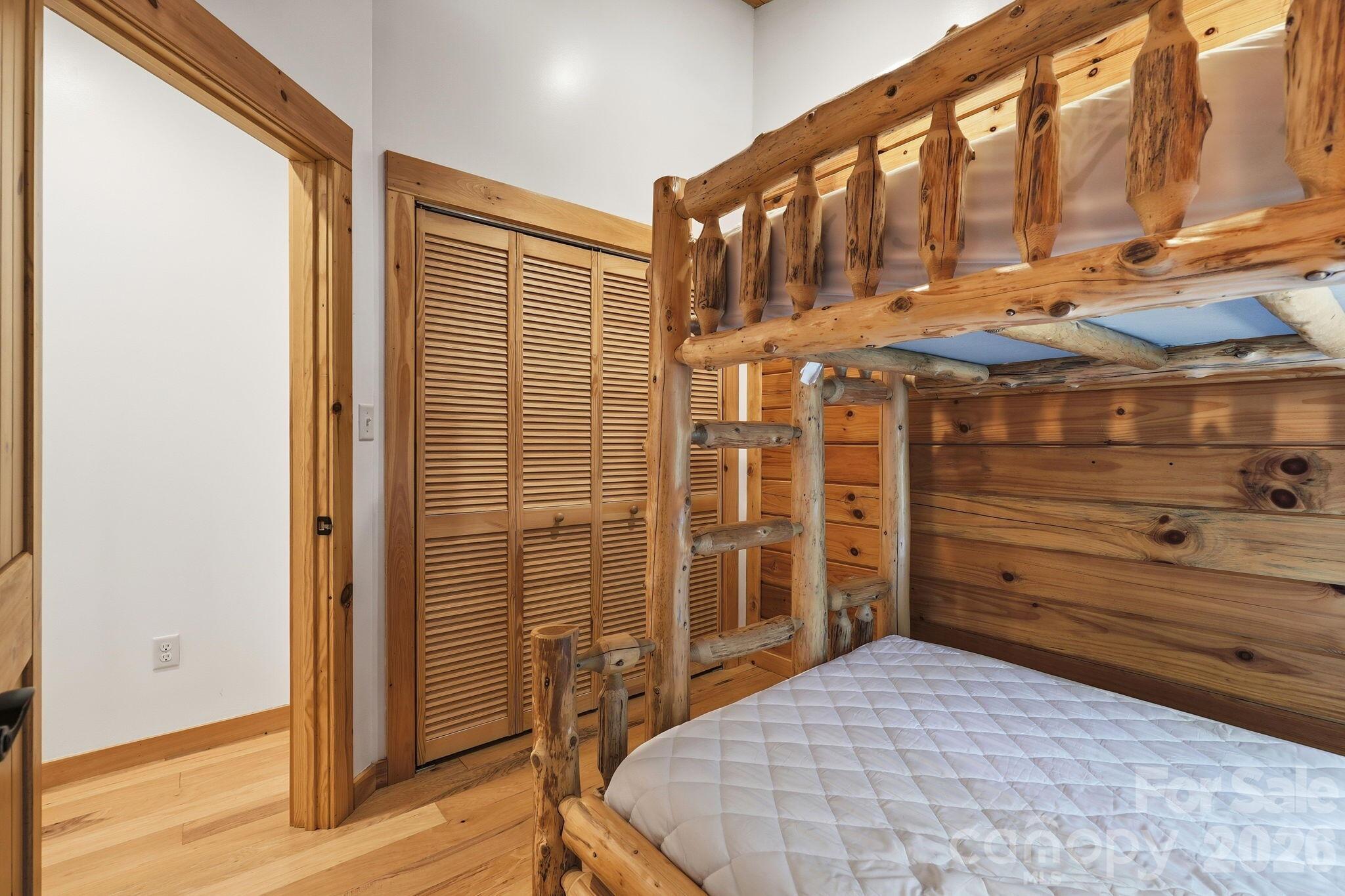 15 Trillium Trail — Nebo