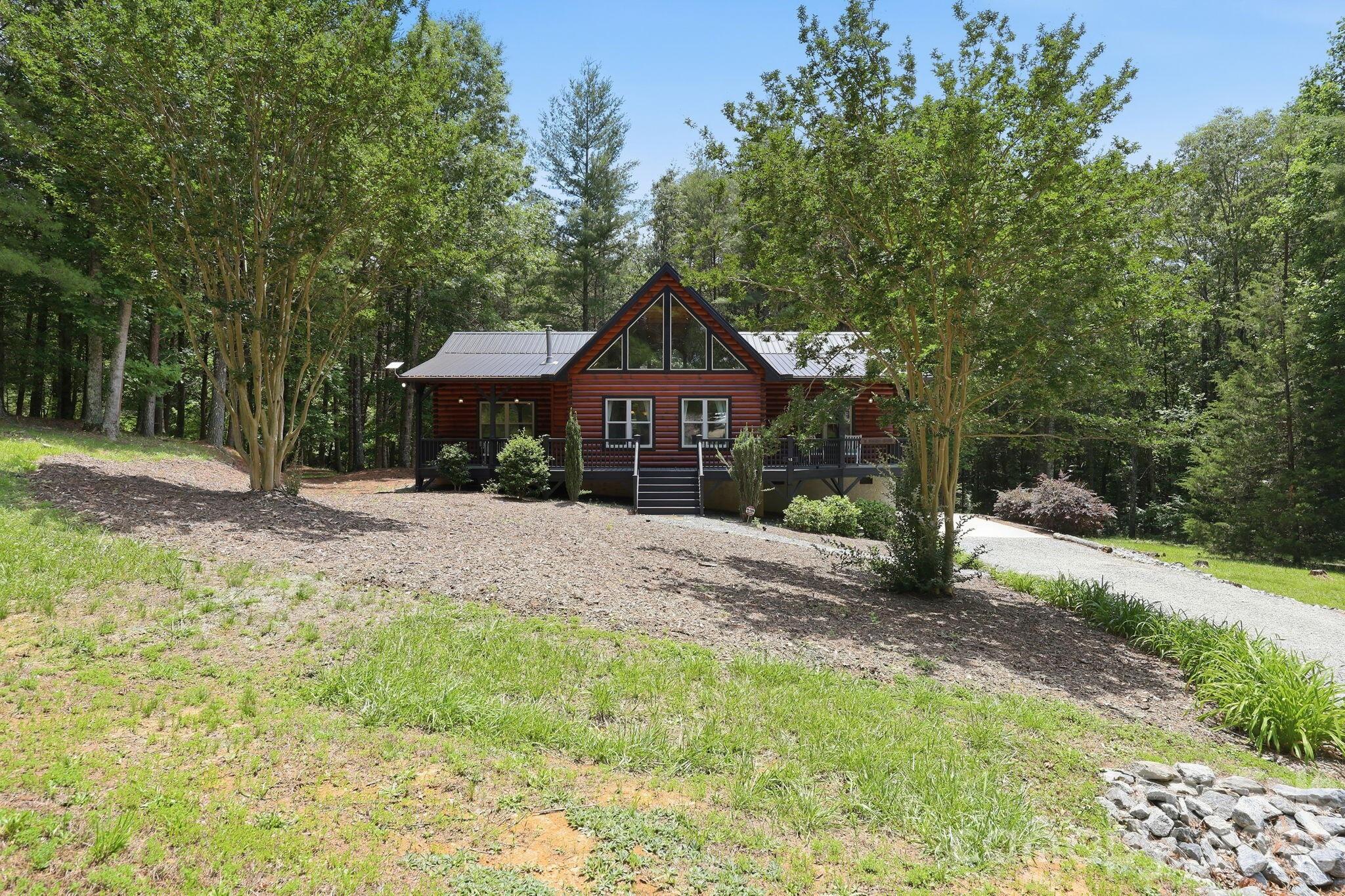 15 Trillium Trail — Nebo