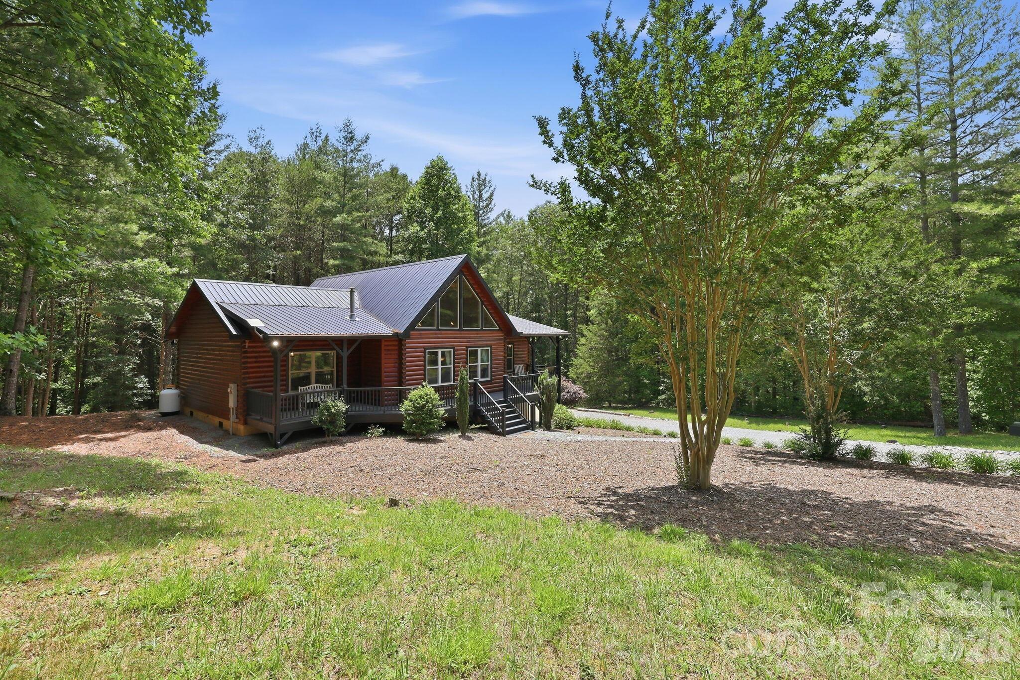 15 Trillium Trail — Nebo