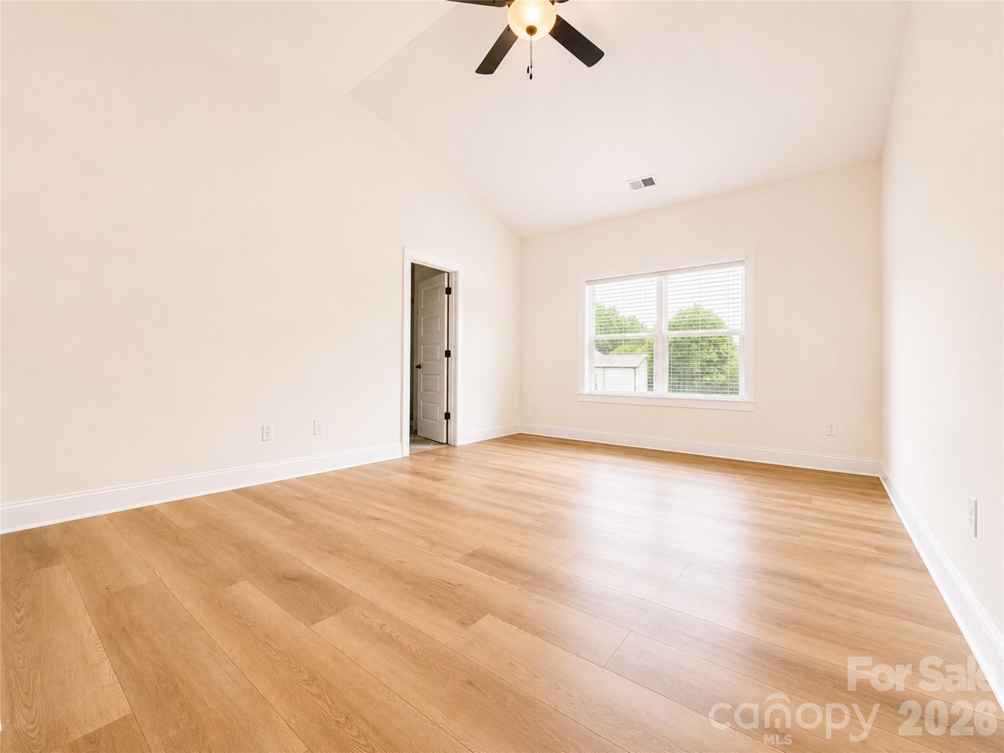 1242 N Sharon Amity Road — Charlotte