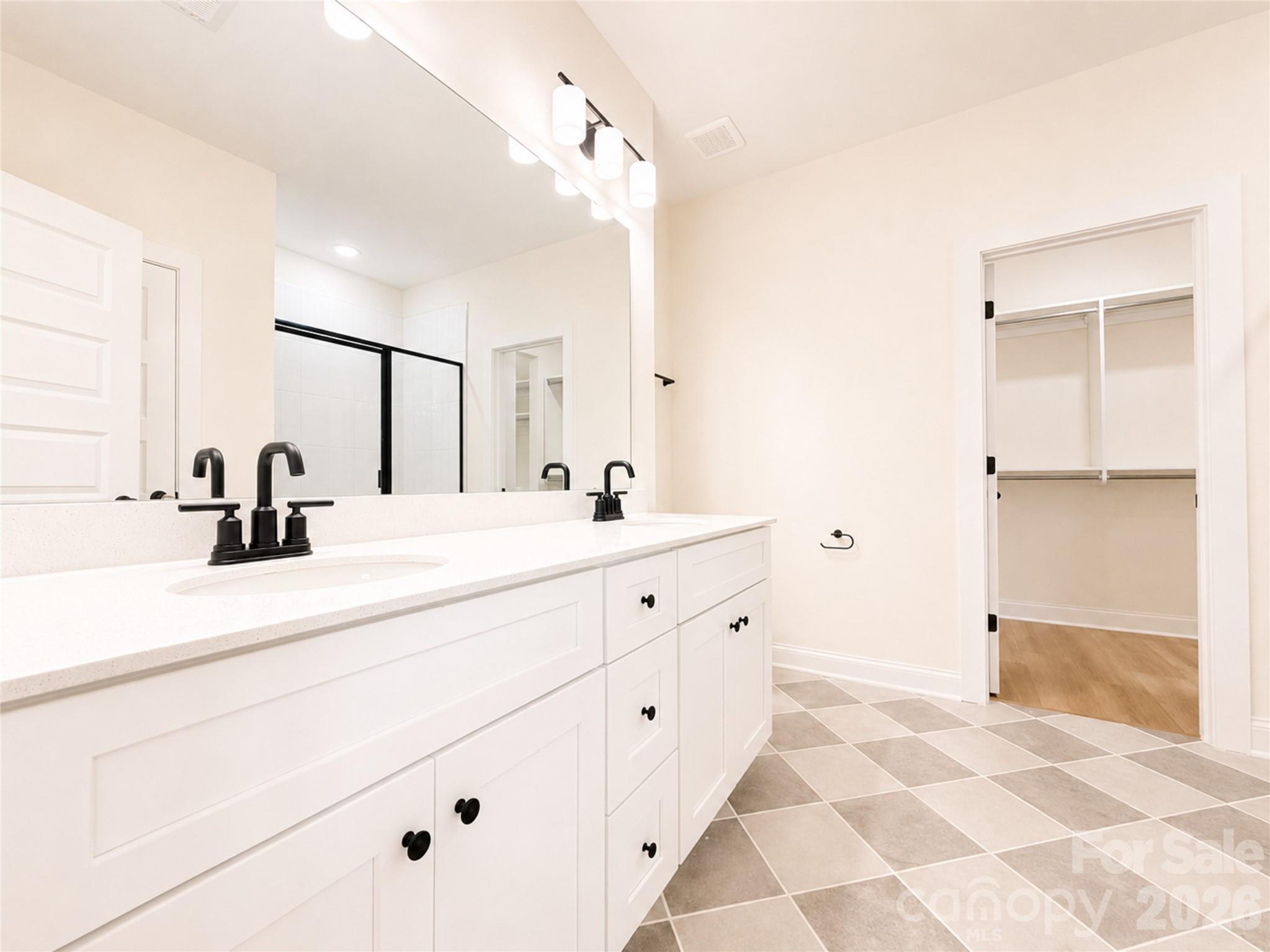 1242 N Sharon Amity Road — Charlotte