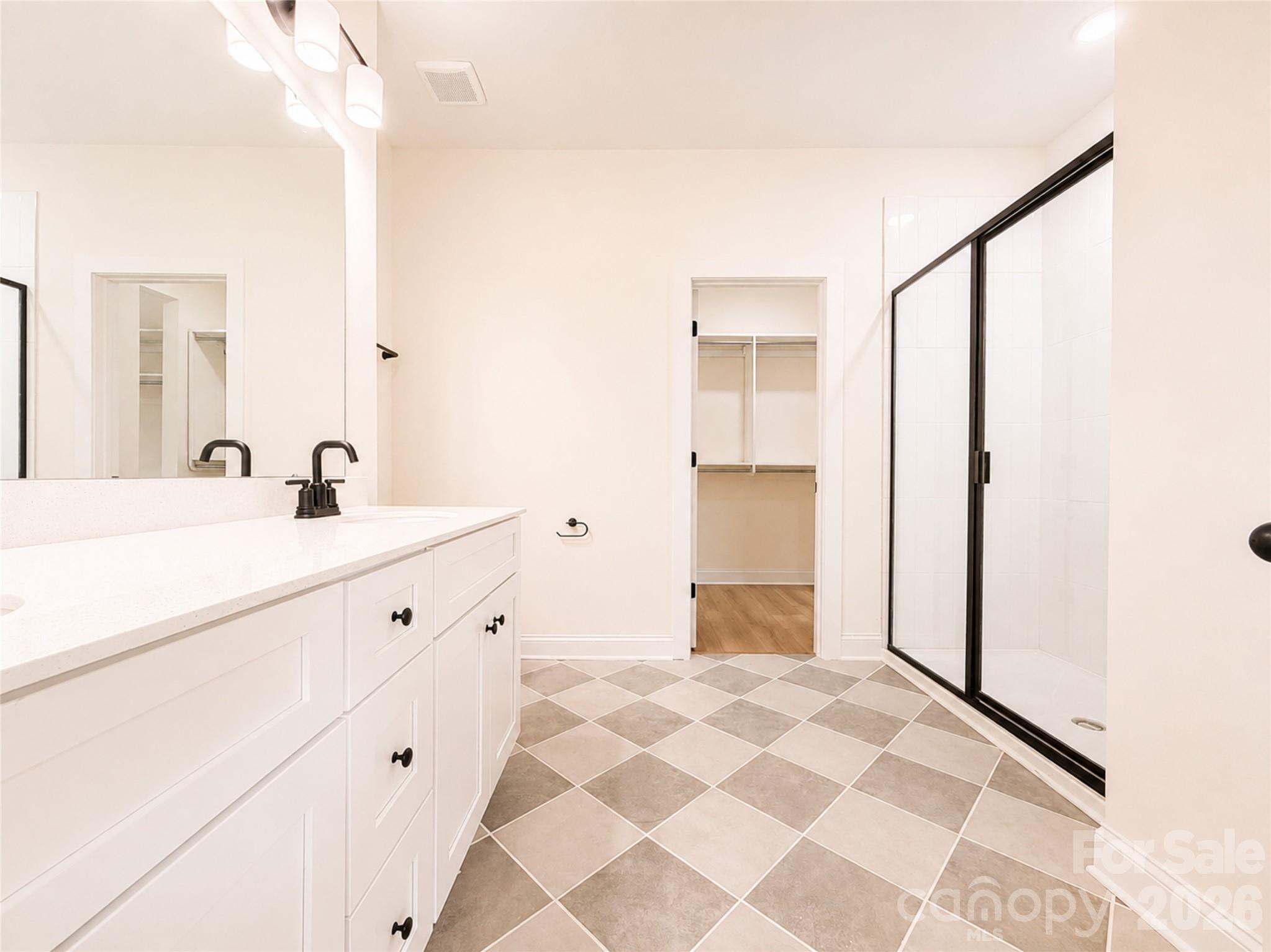 1242 N Sharon Amity Road — Charlotte