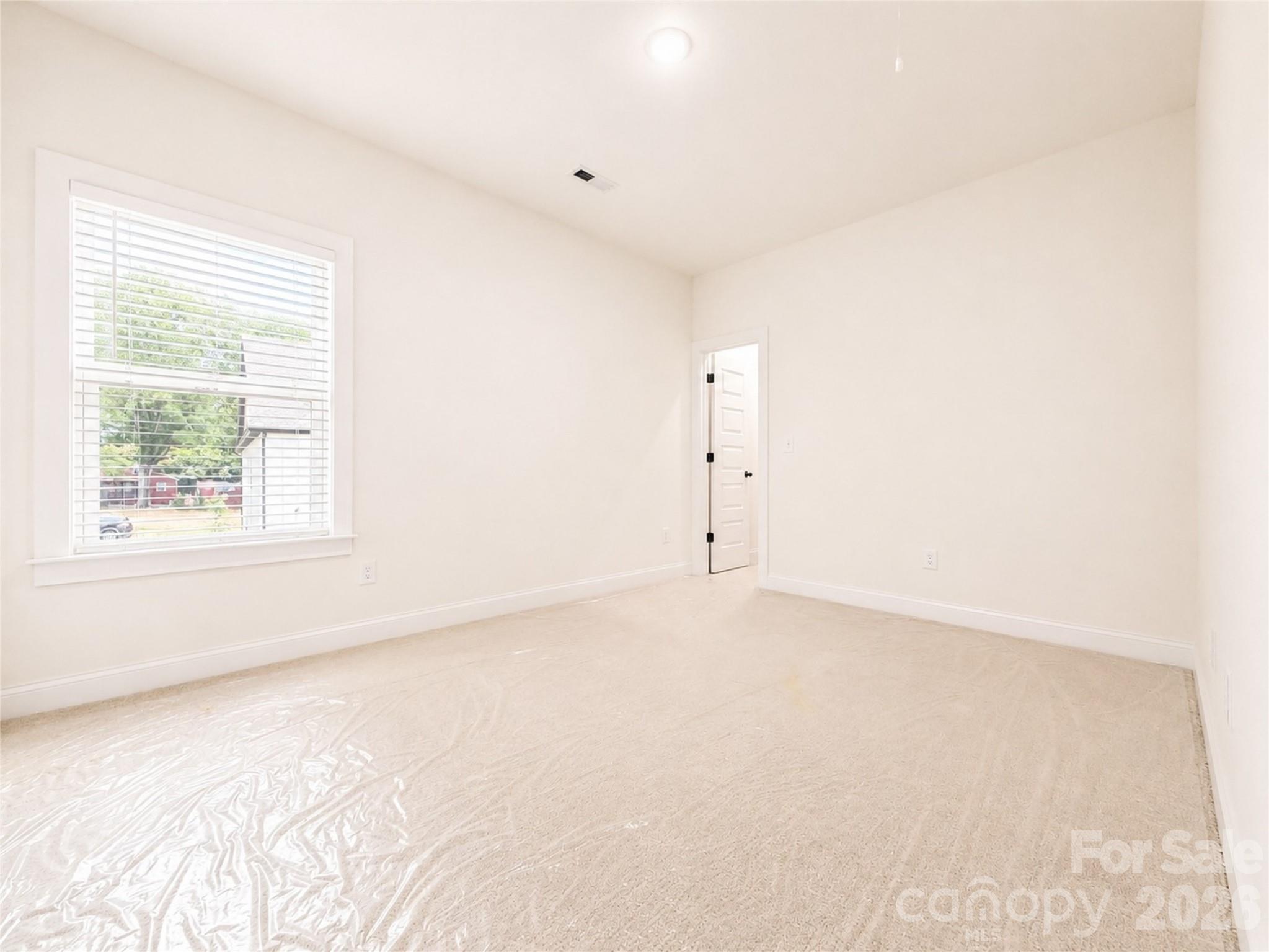 1242 N Sharon Amity Road — Charlotte