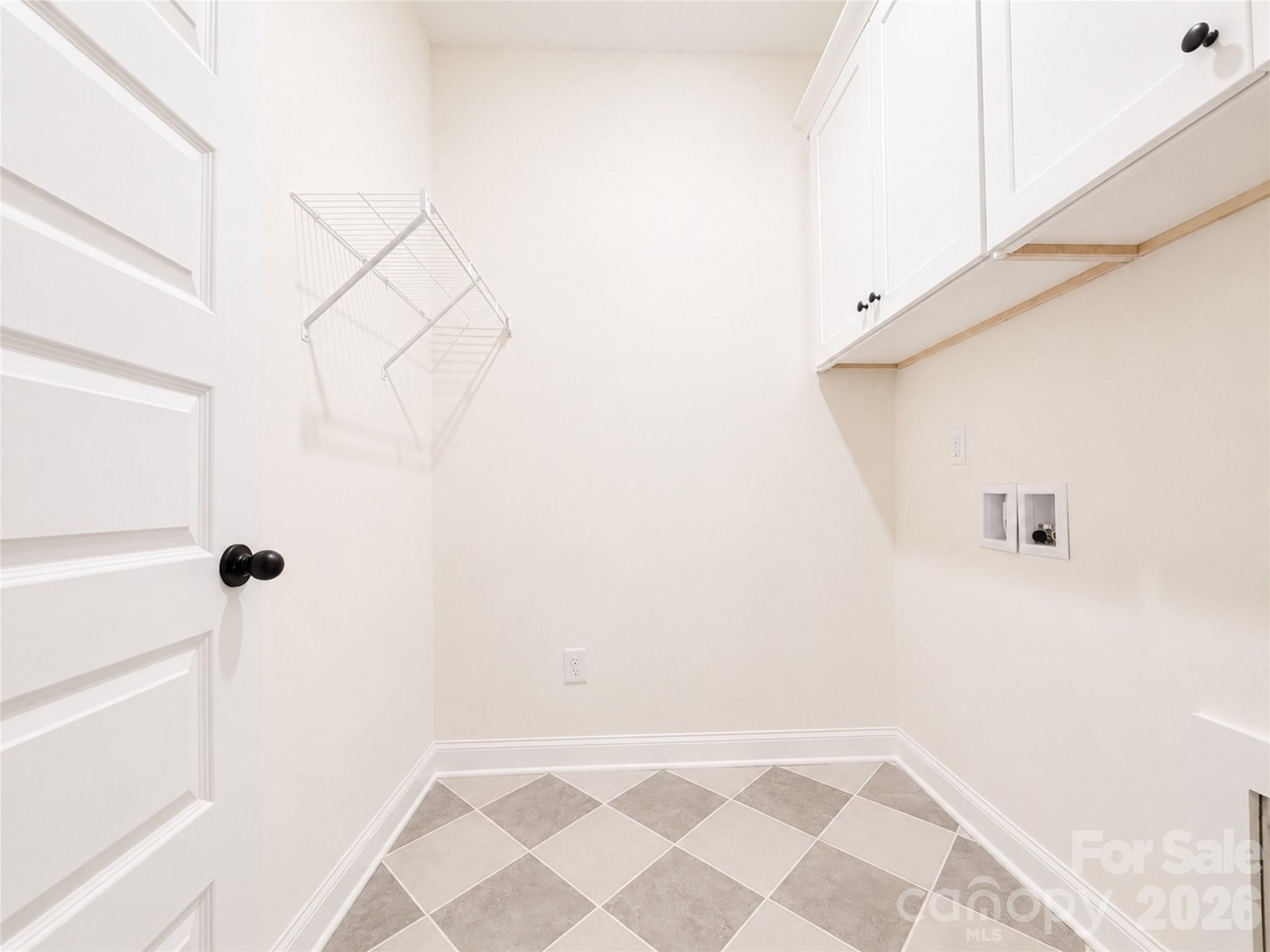 1242 N Sharon Amity Road — Charlotte